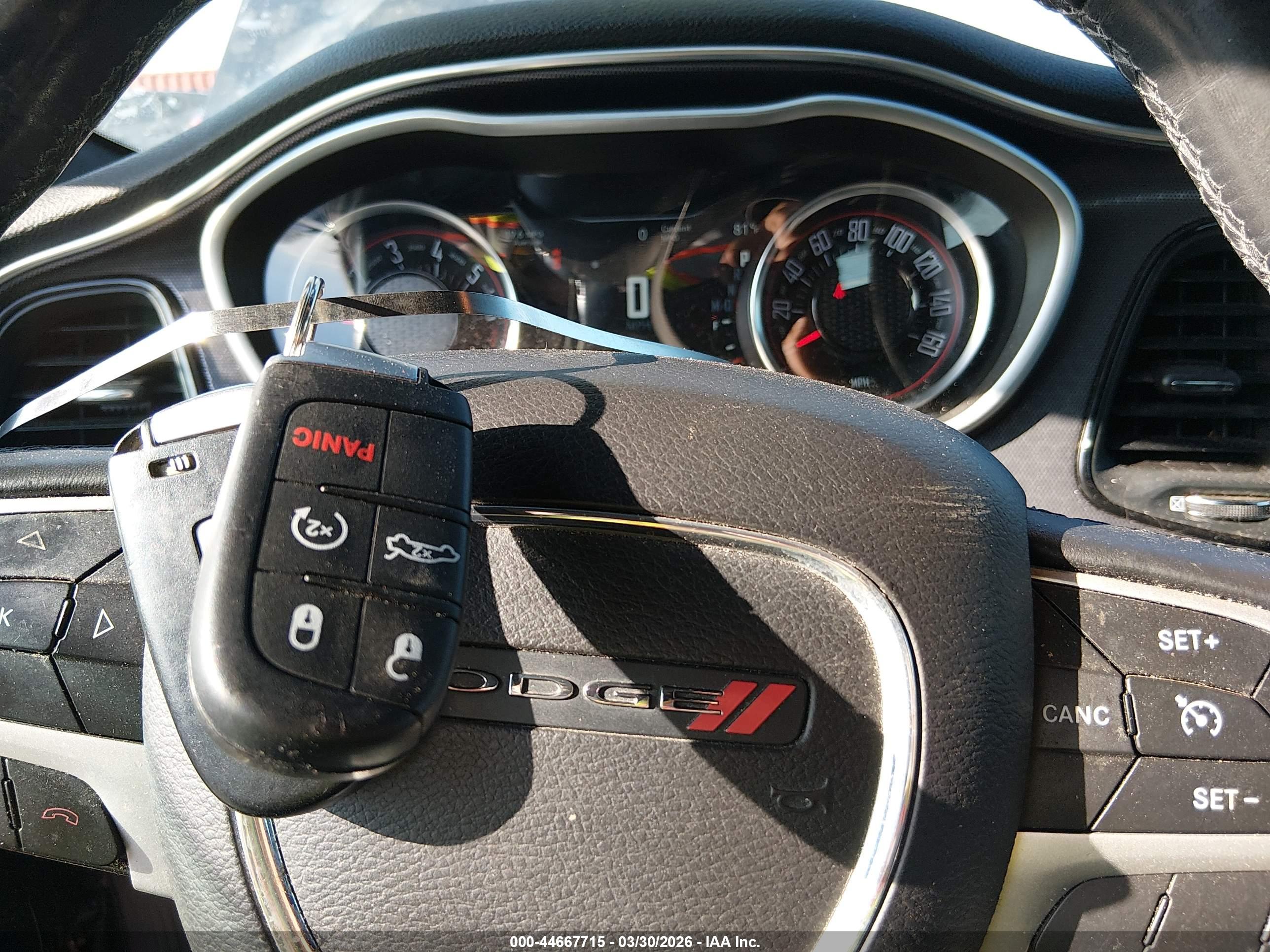 DODGE CHALLENGER image 11