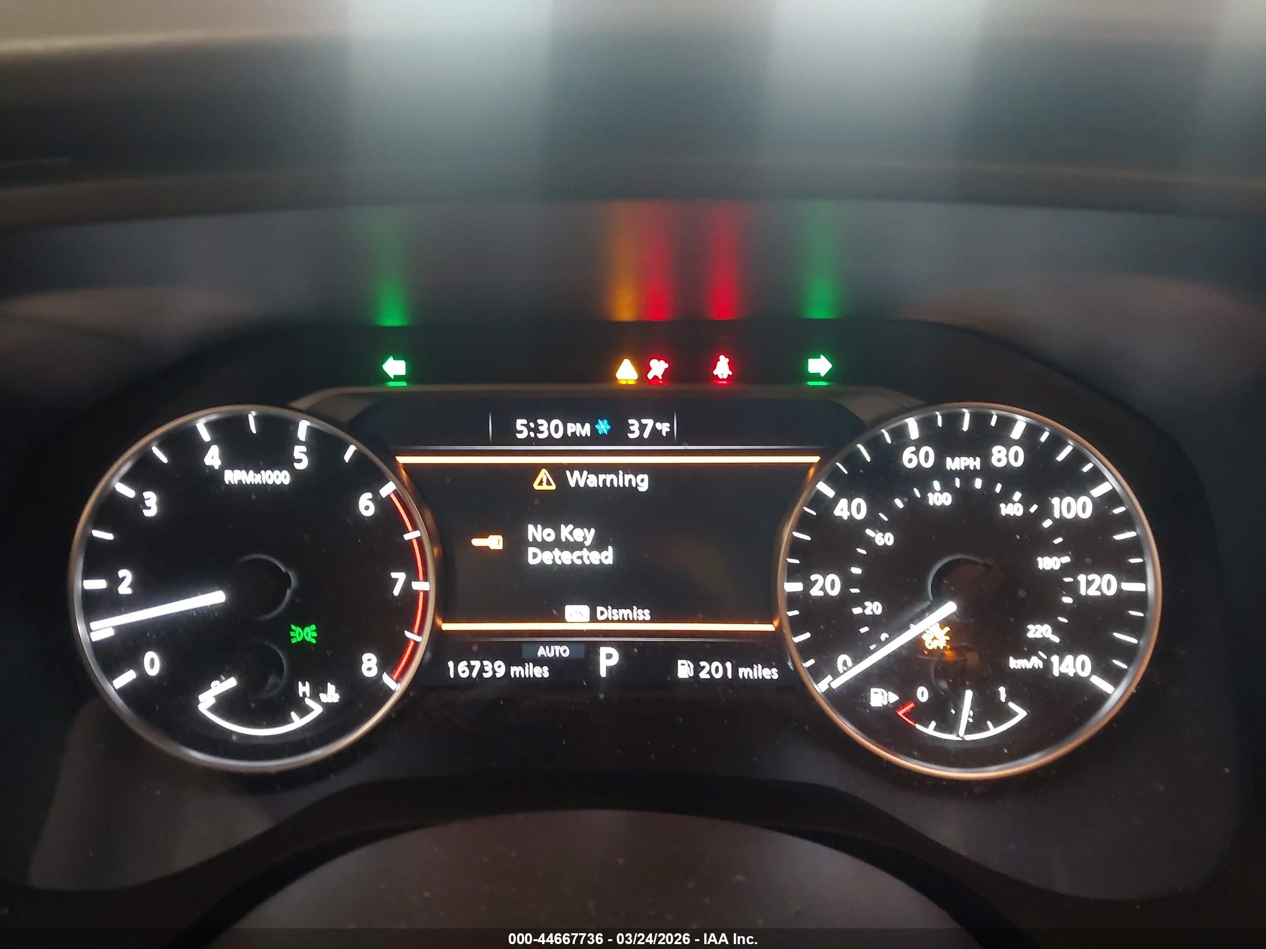 NISSAN ROGUE image 7