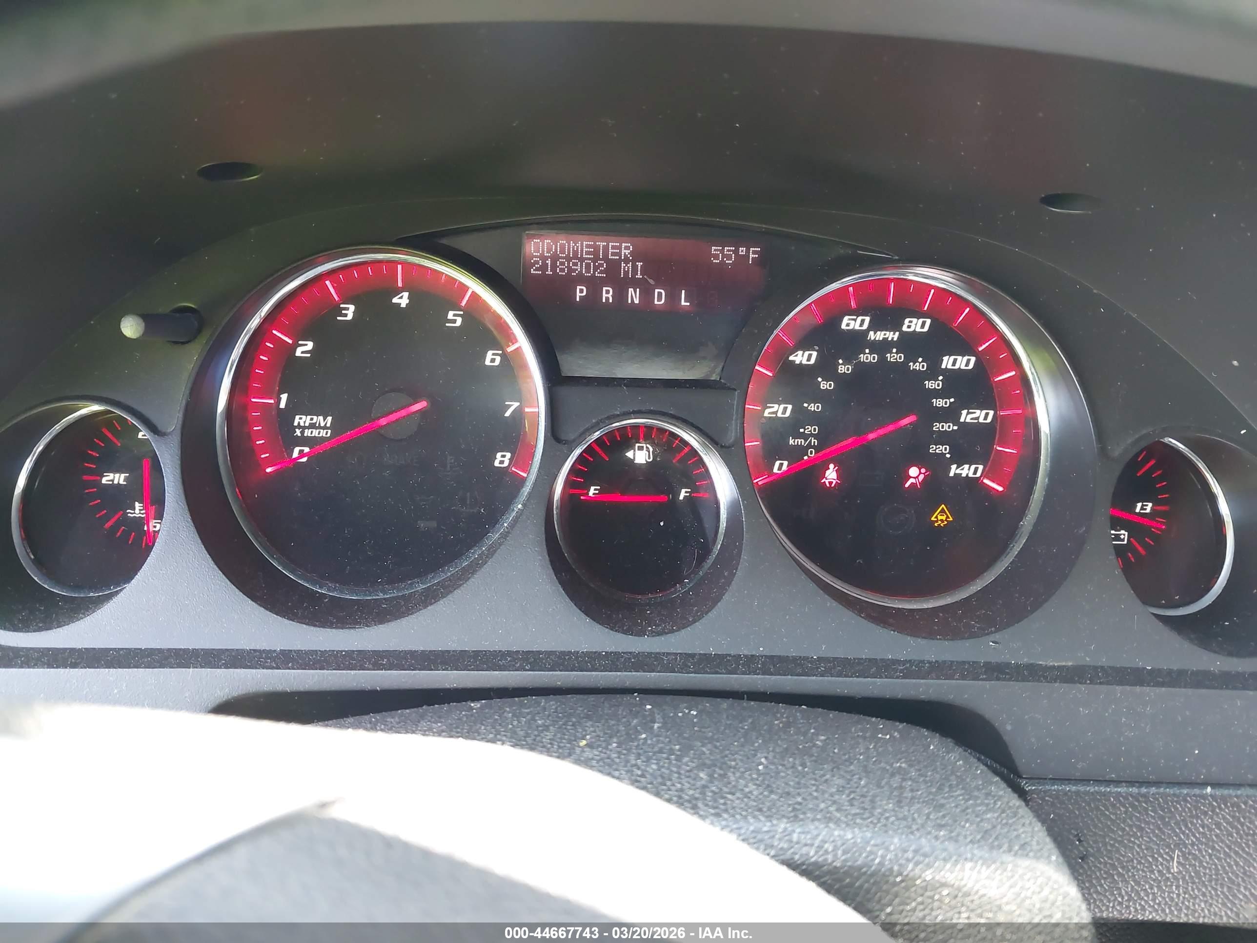 GMC ACADIA image 7