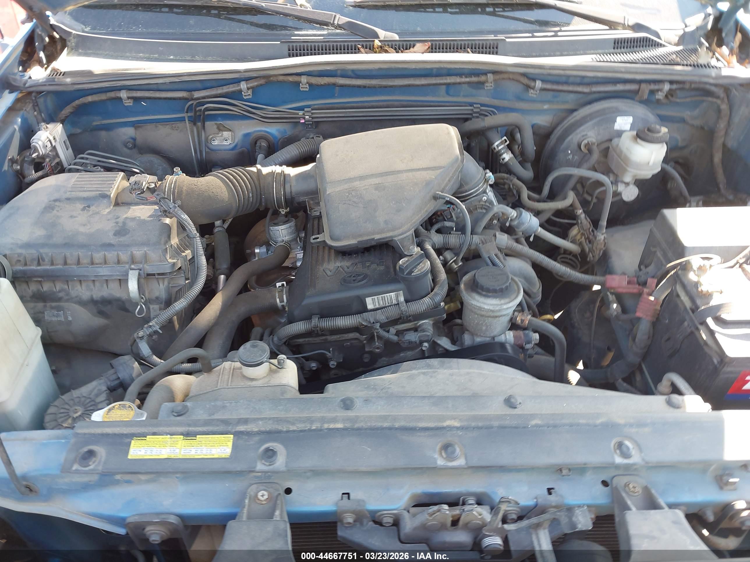 TOYOTA TACOMA image 10