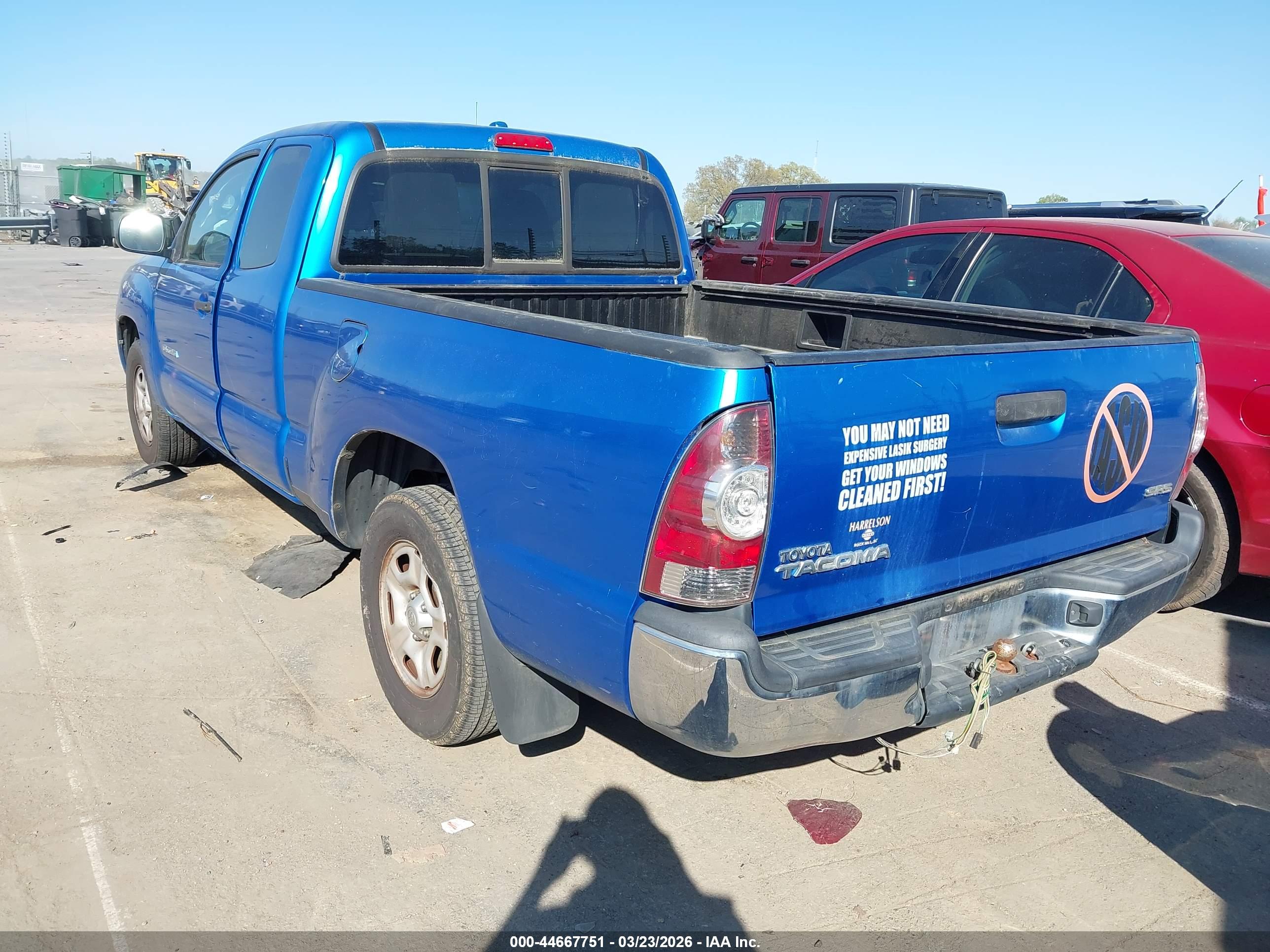 TOYOTA TACOMA image 3
