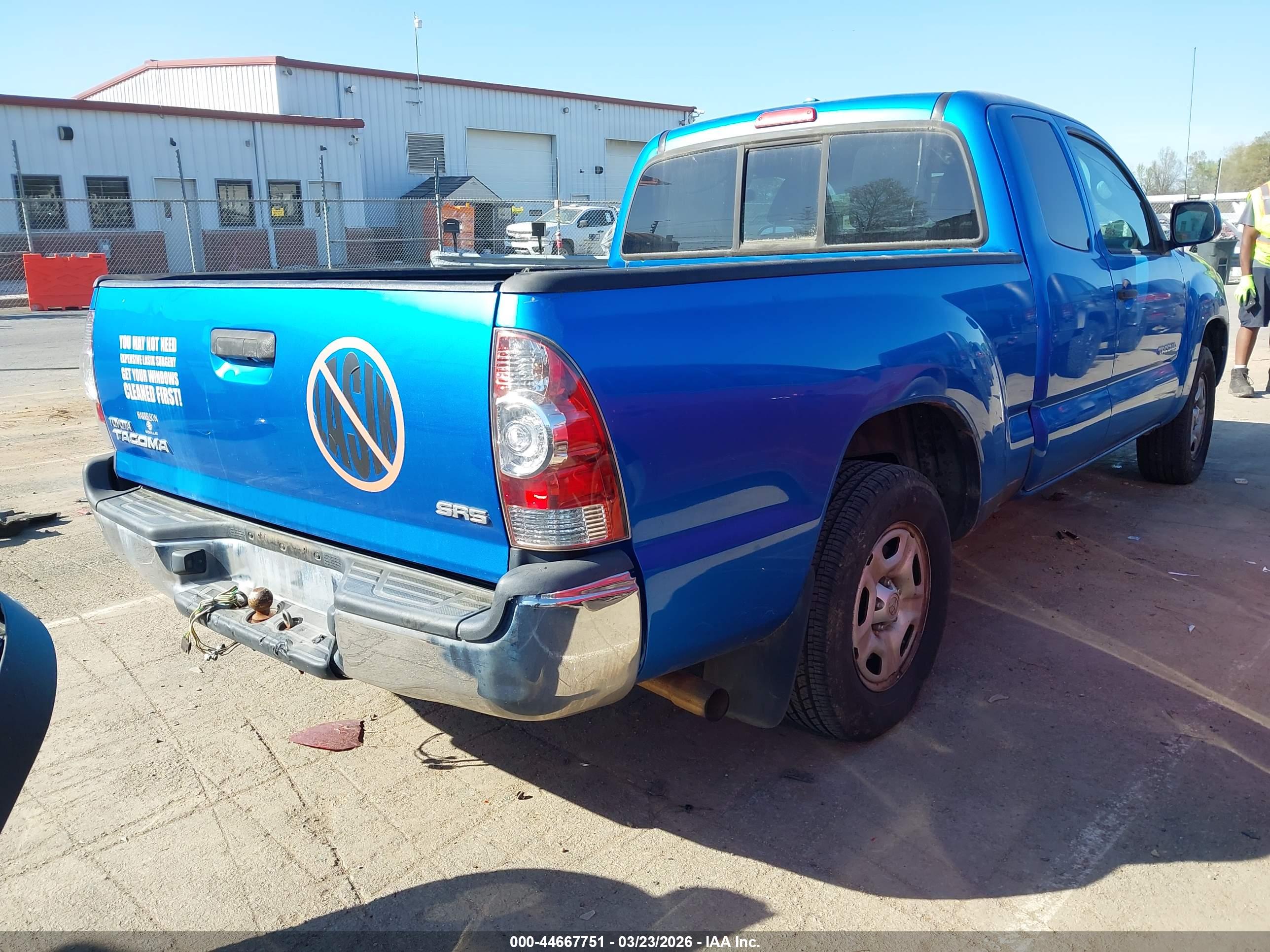 TOYOTA TACOMA image 4