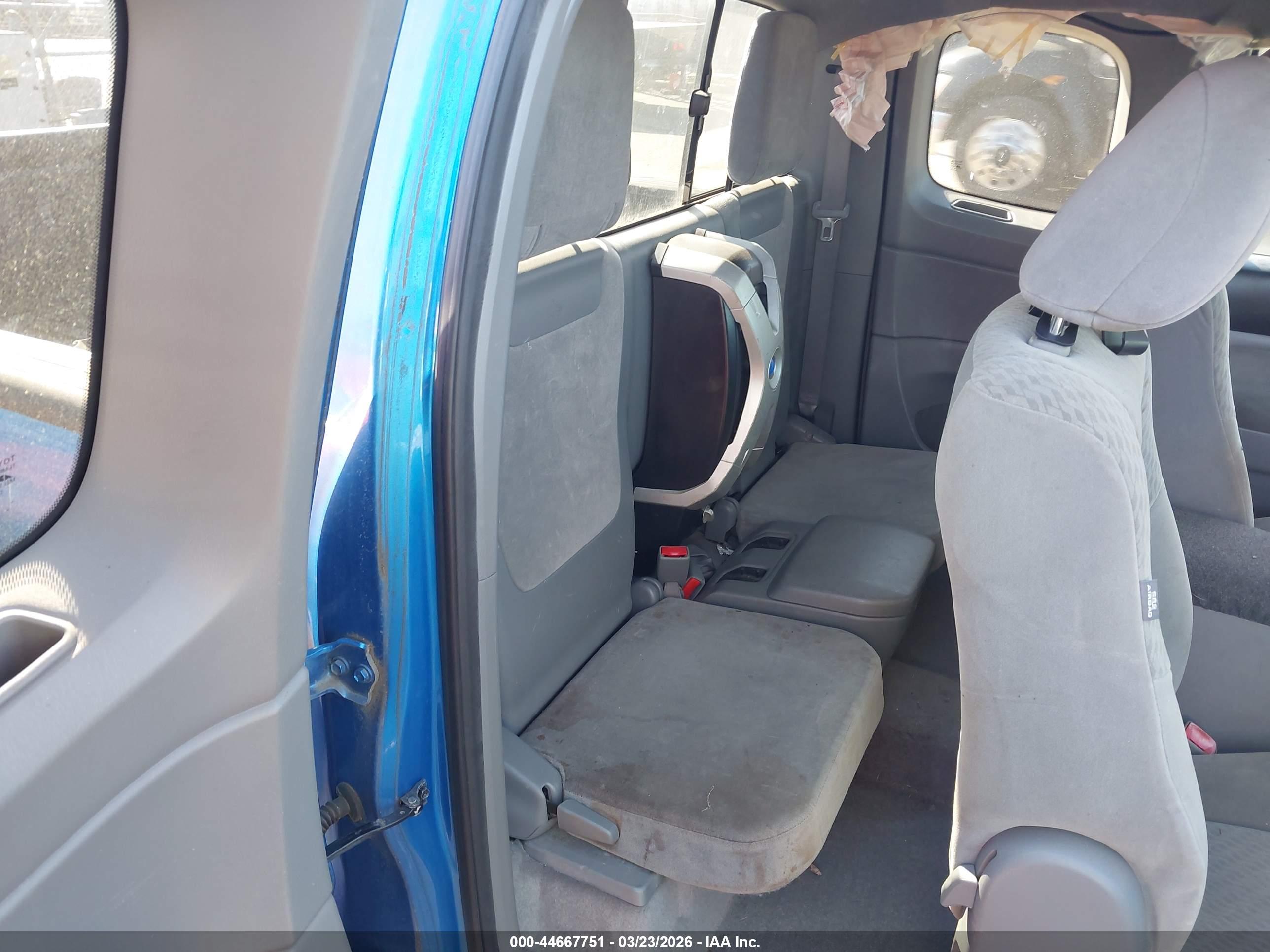 TOYOTA TACOMA image 8
