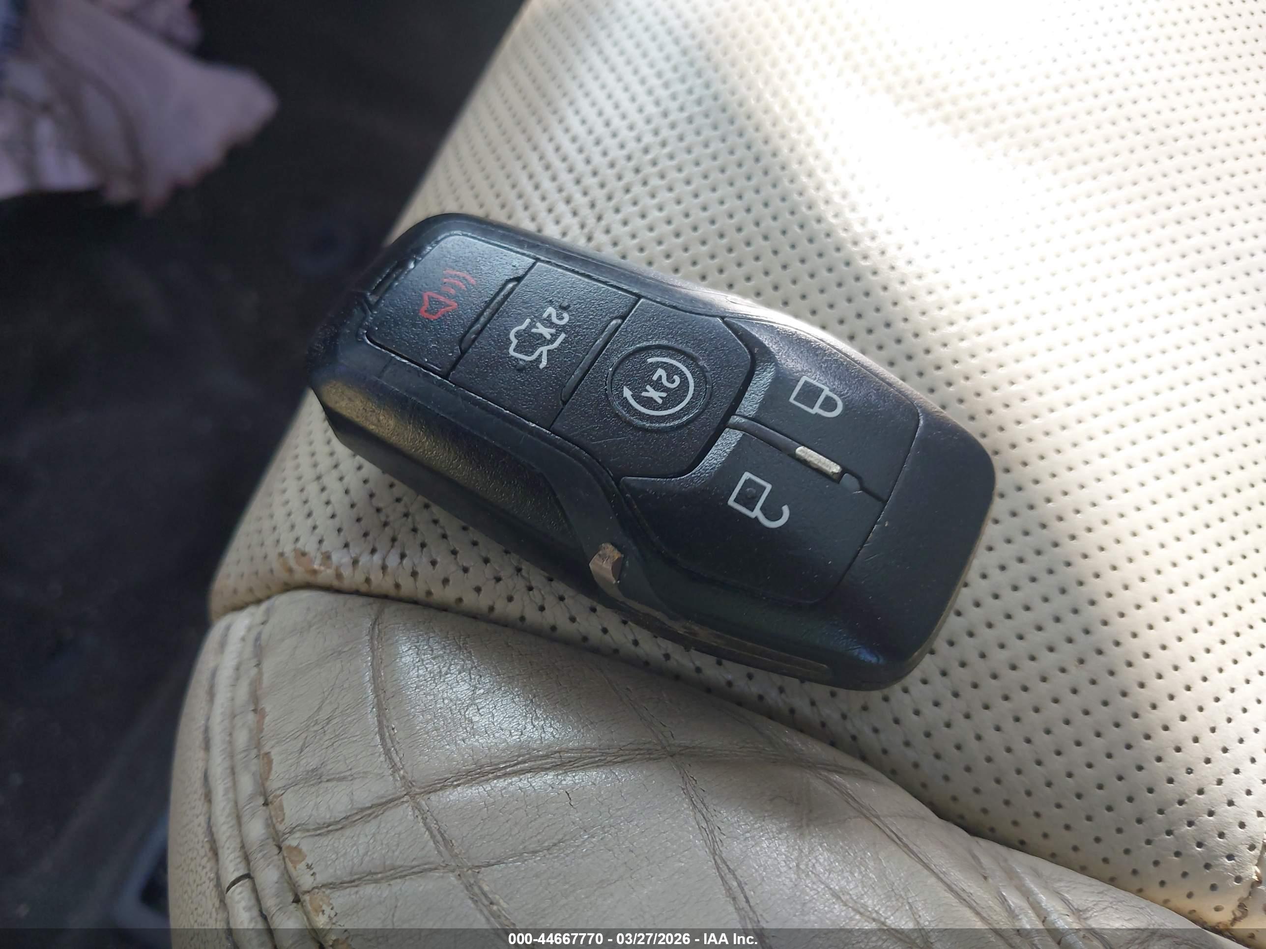 LINCOLN MKZ image 11