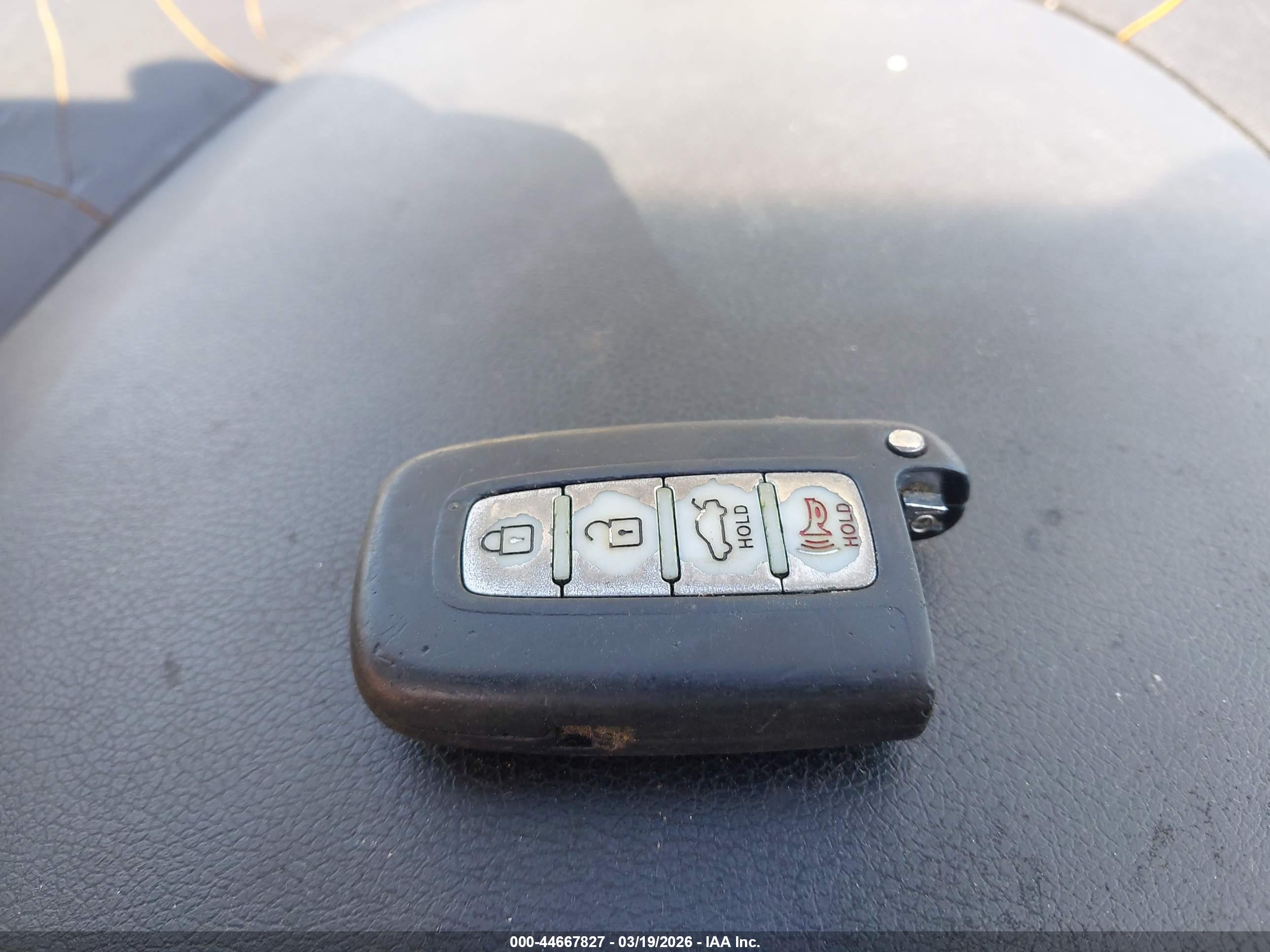 HYUNDAI SONATA image 11