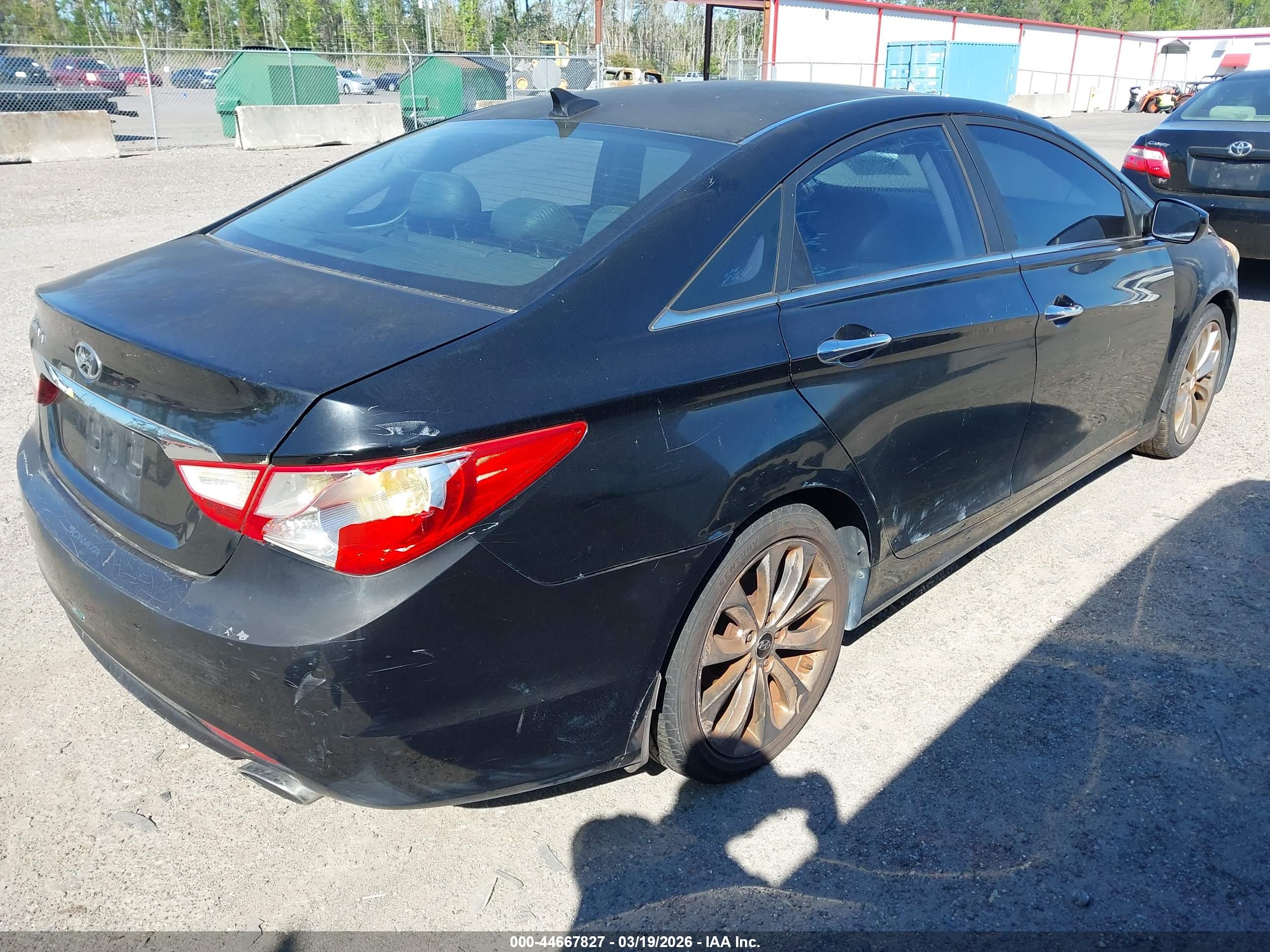 HYUNDAI SONATA image 4