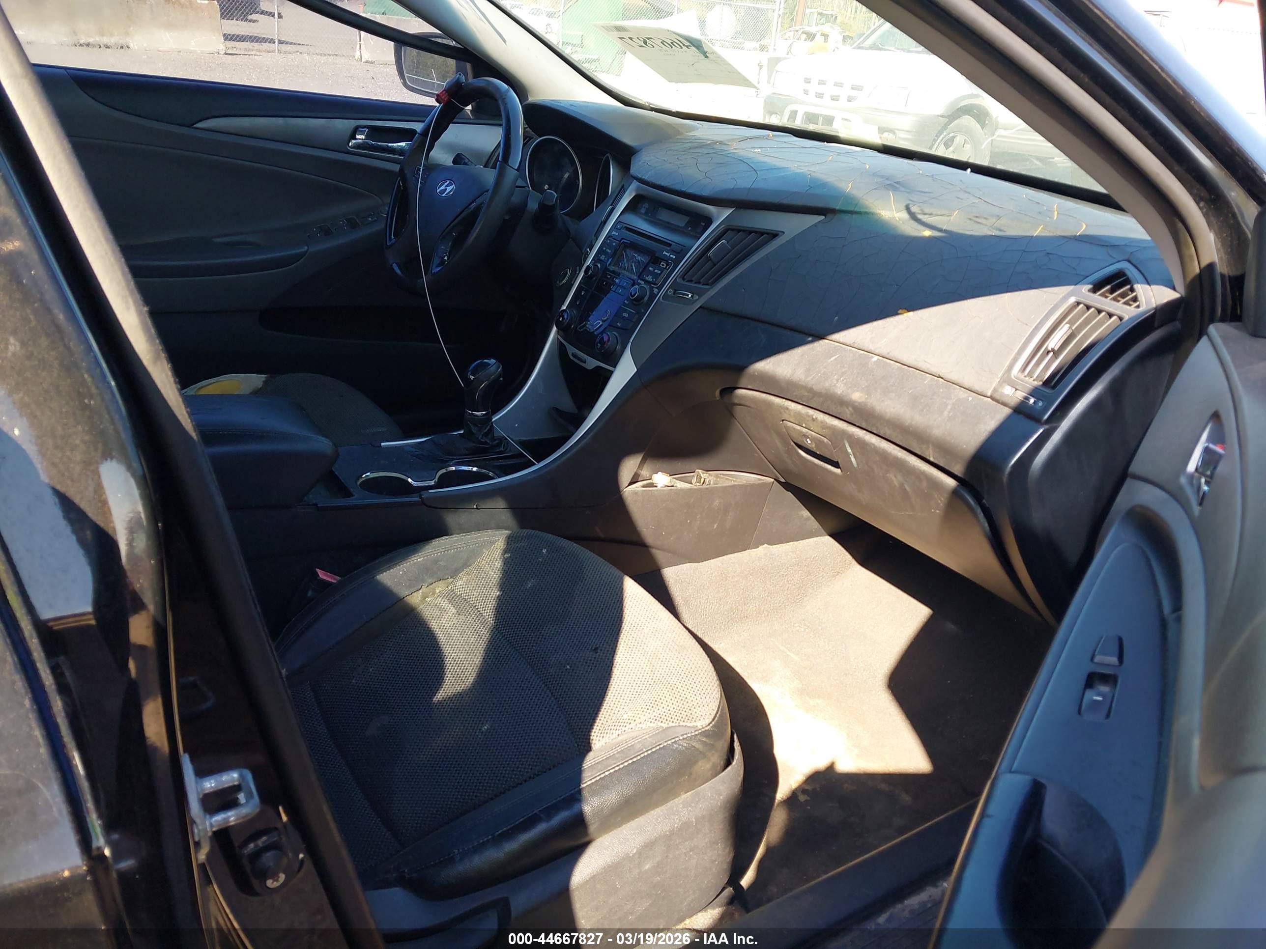 HYUNDAI SONATA image 5