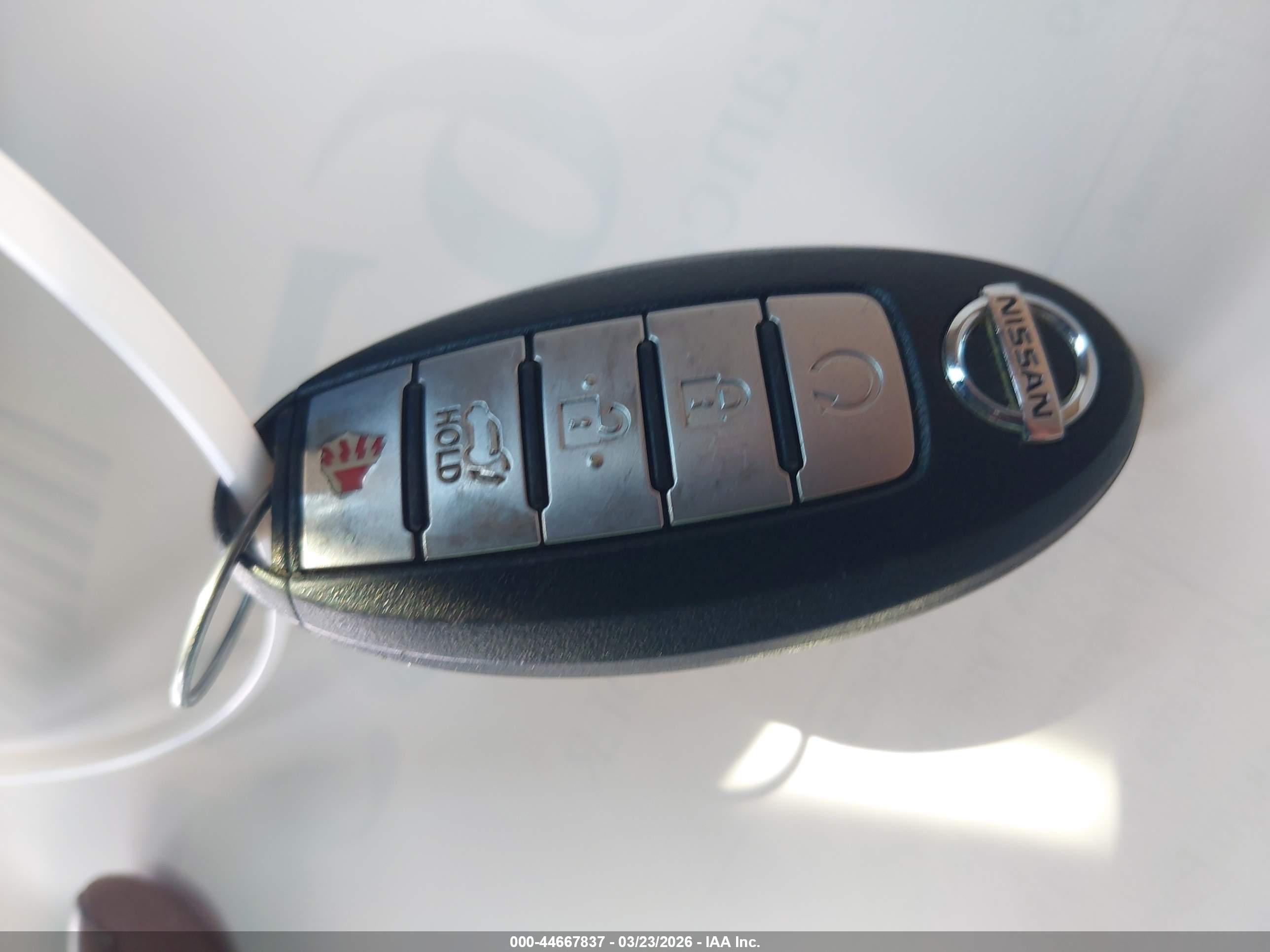 NISSAN PATHFINDER image 11
