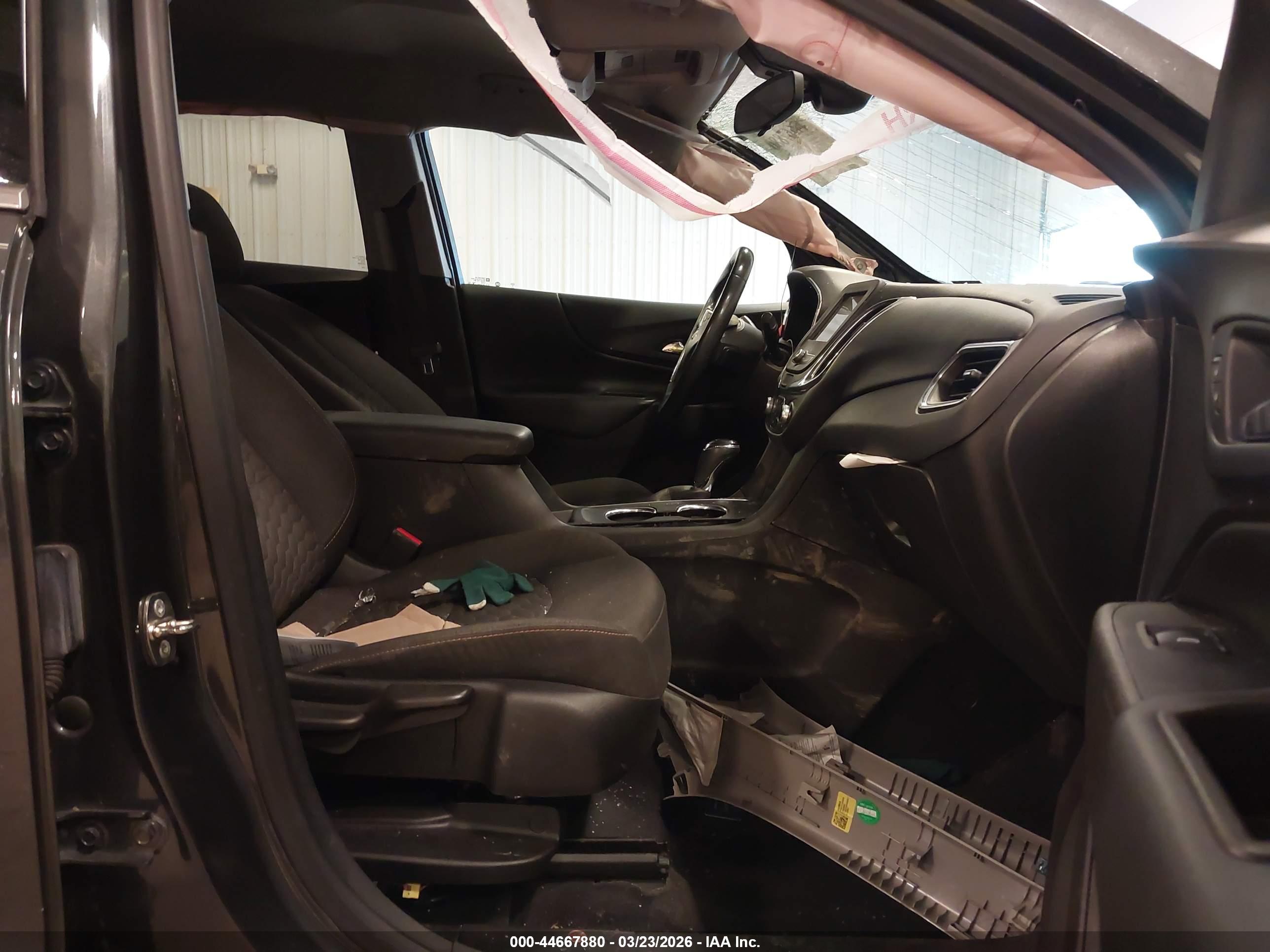 CHEVROLET EQUINOX image 5
