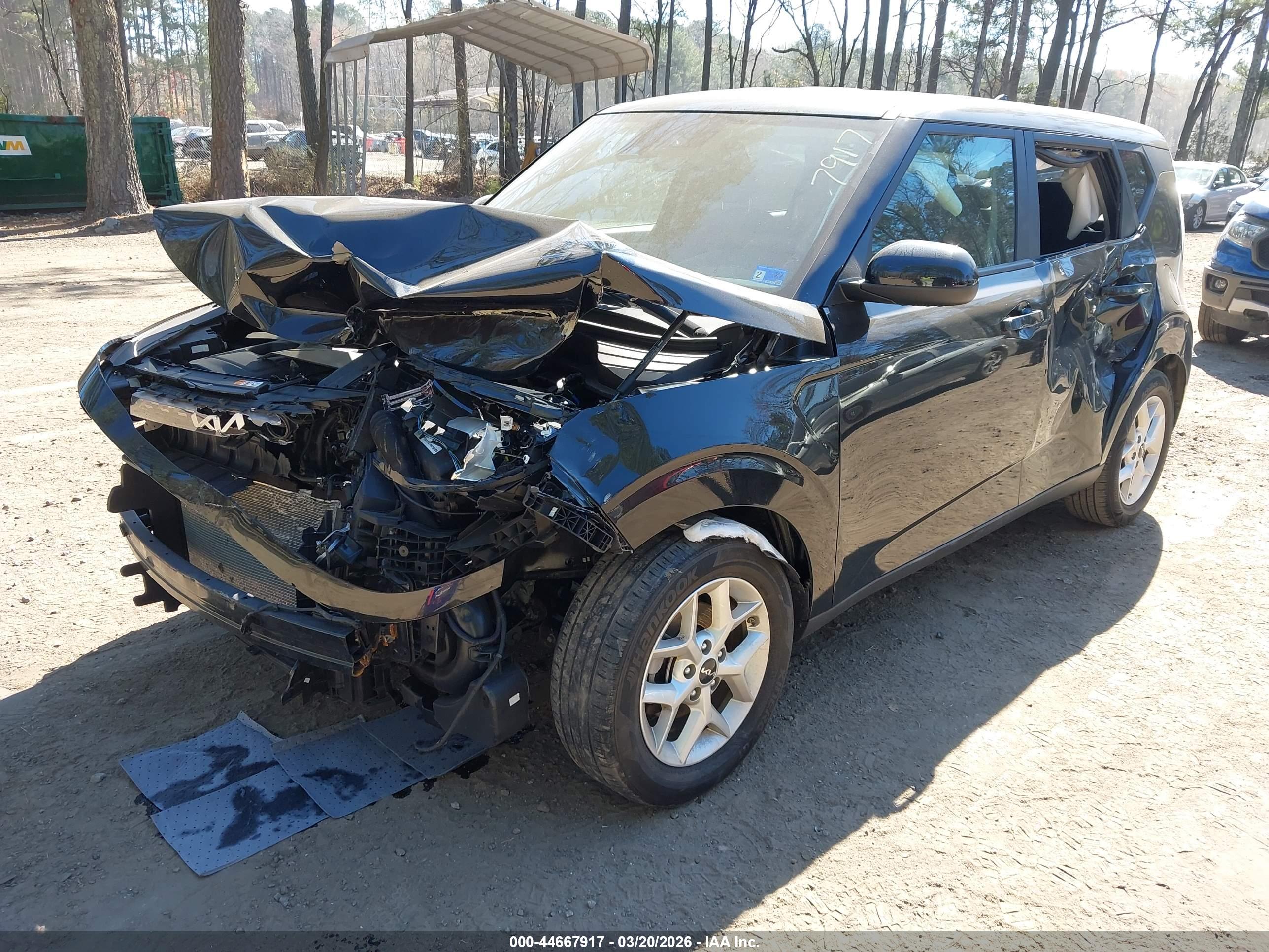 KIA SOUL image 2