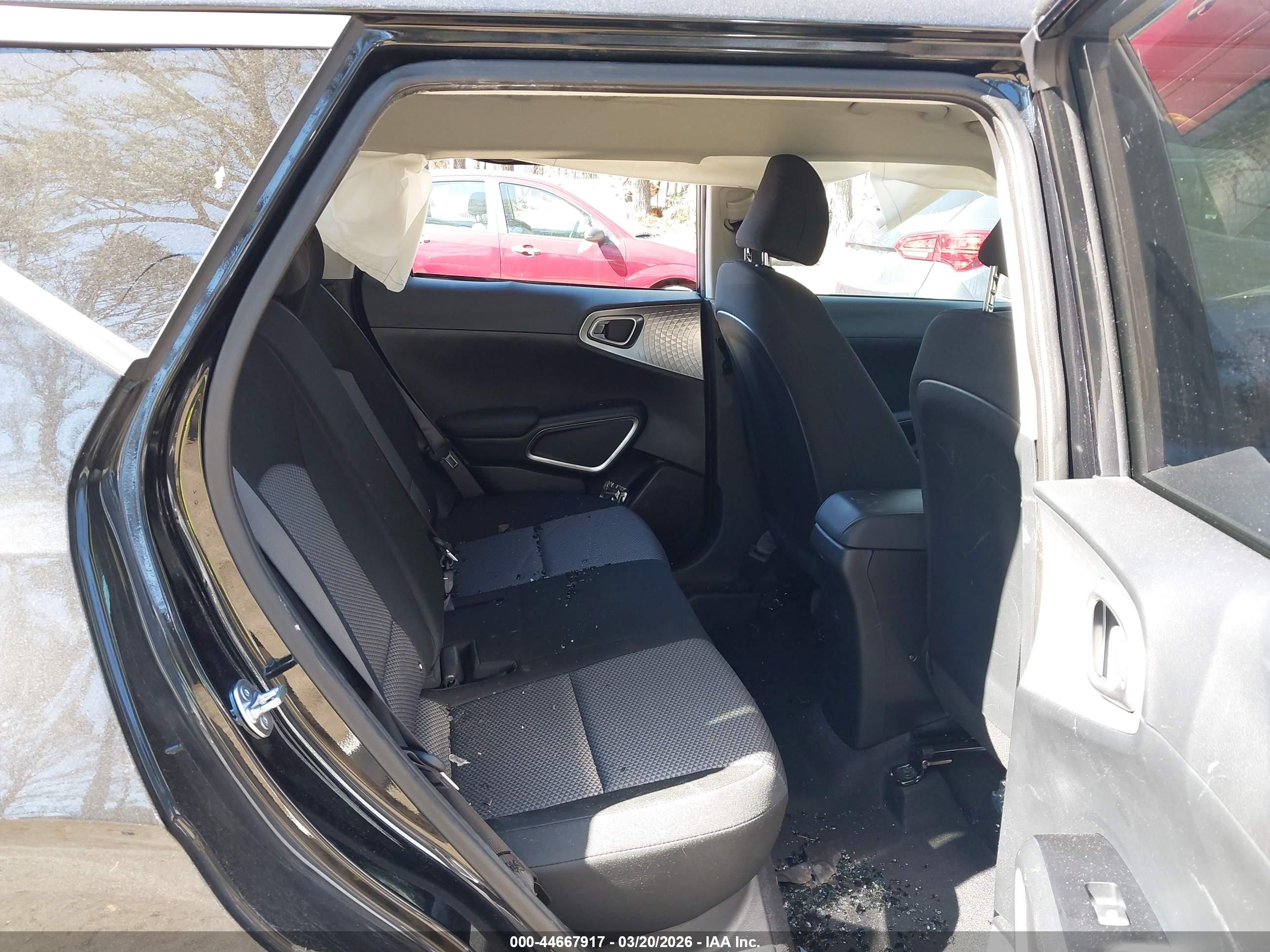 KIA SOUL image 8
