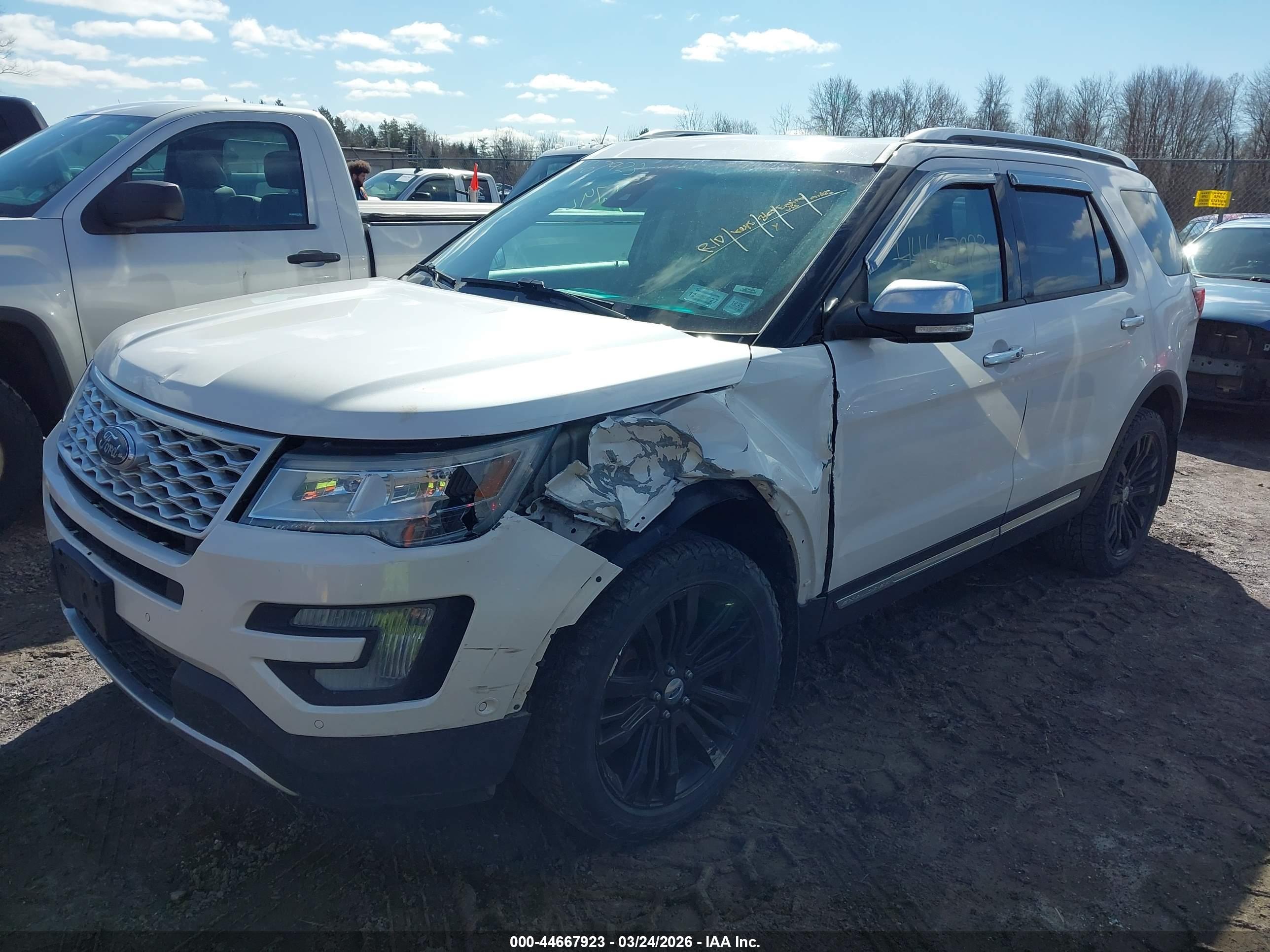 FORD EXPLORER image 2