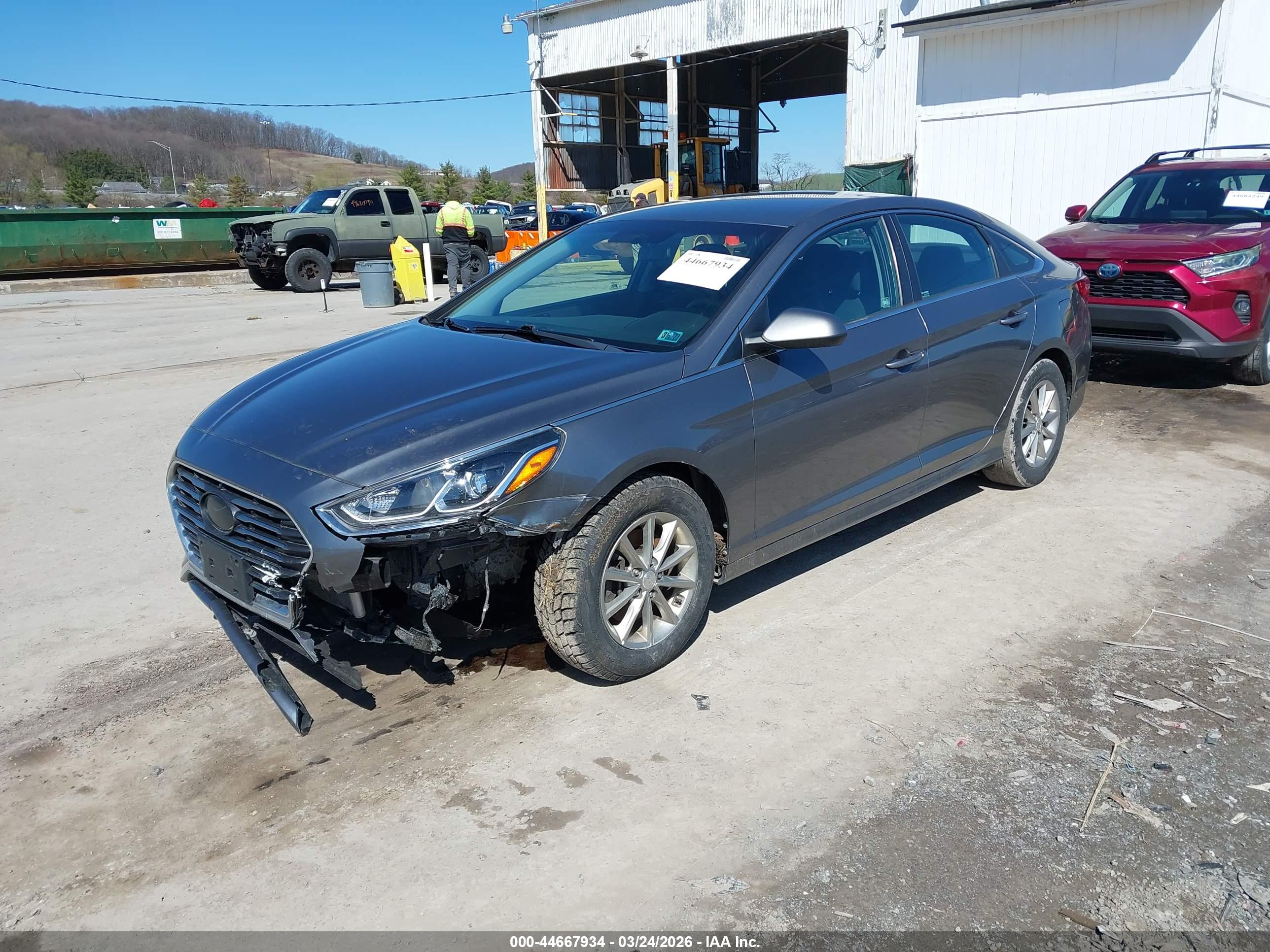 HYUNDAI SONATA image 2