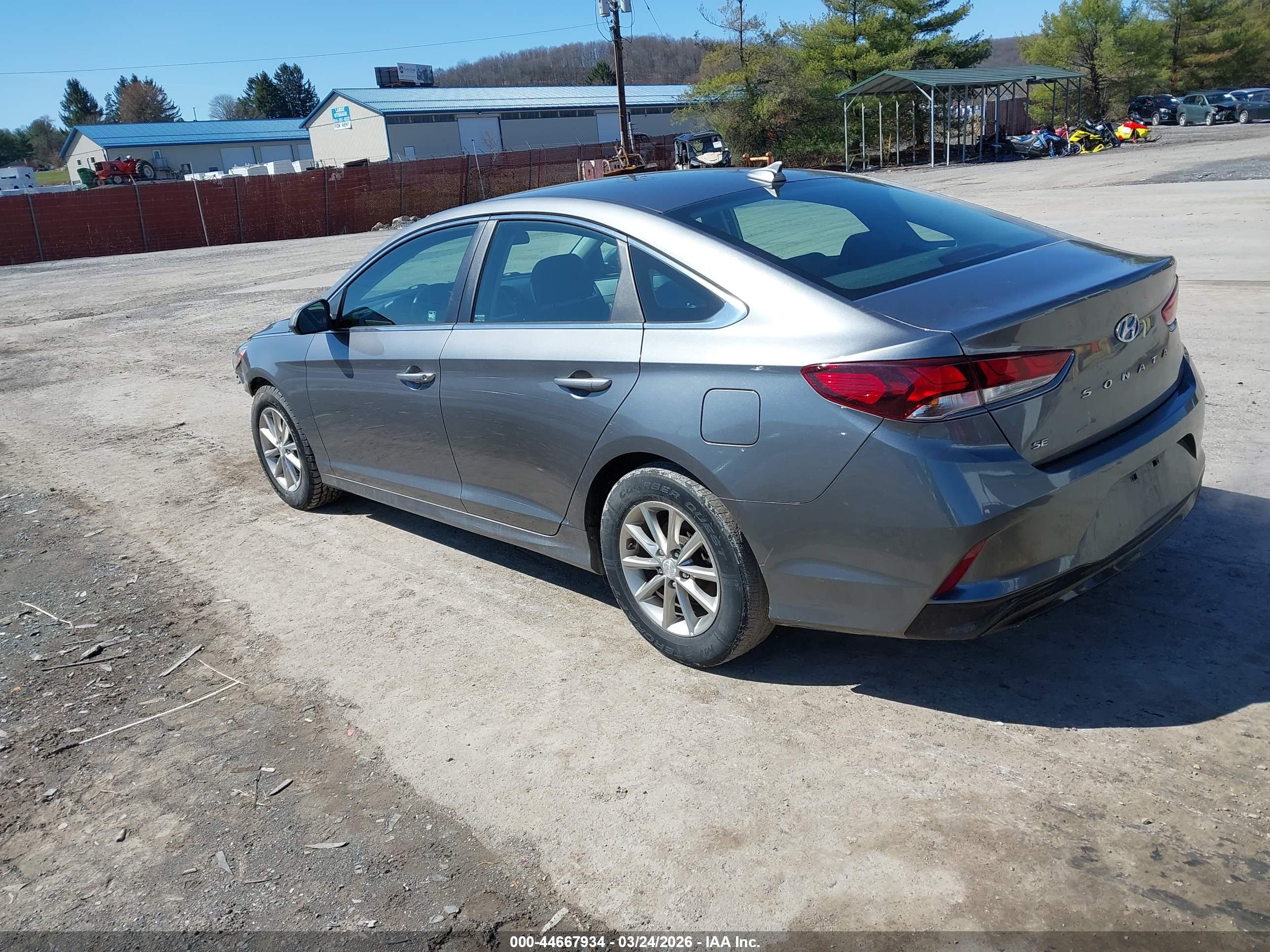 HYUNDAI SONATA image 3