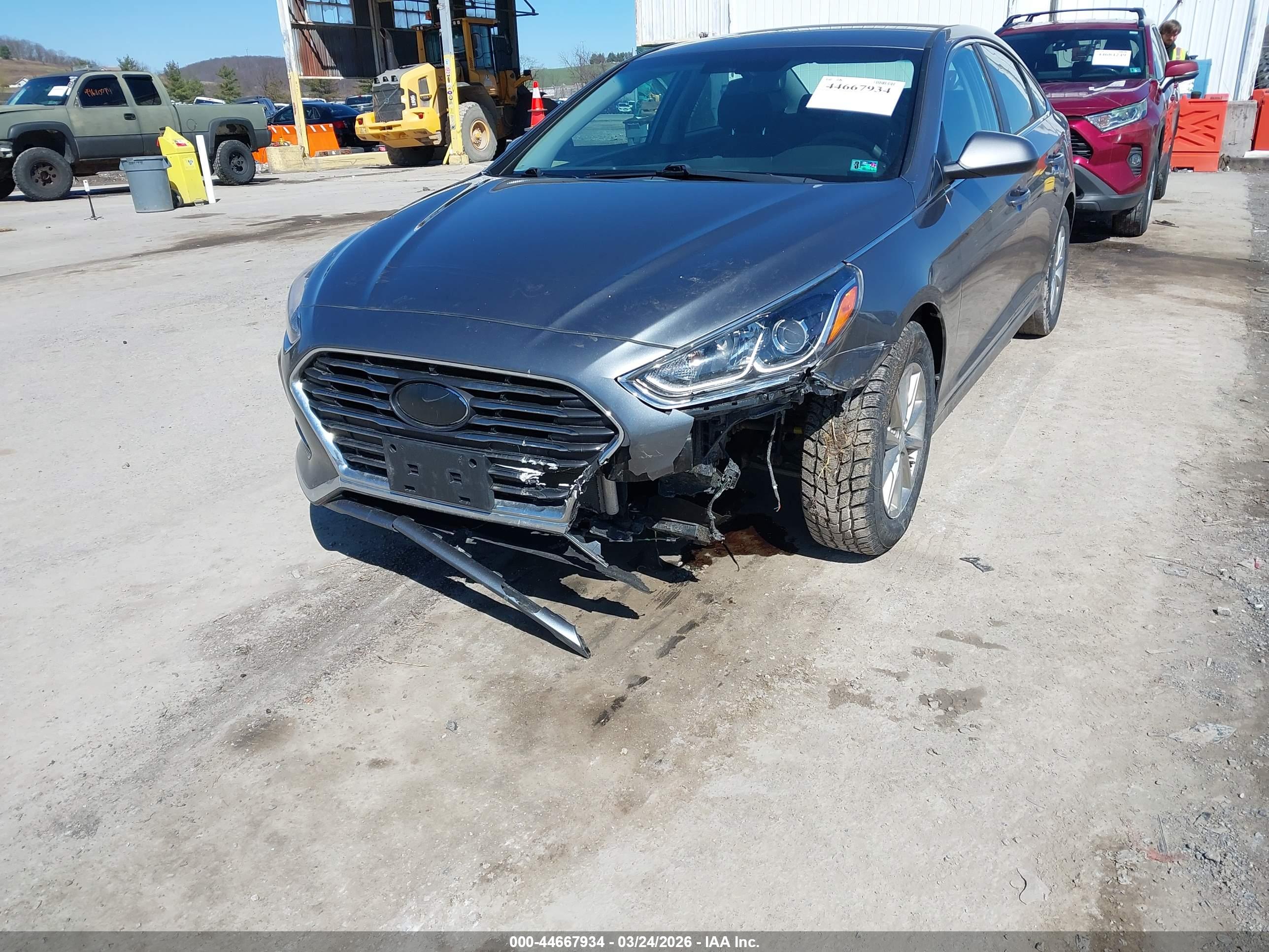 HYUNDAI SONATA image 6