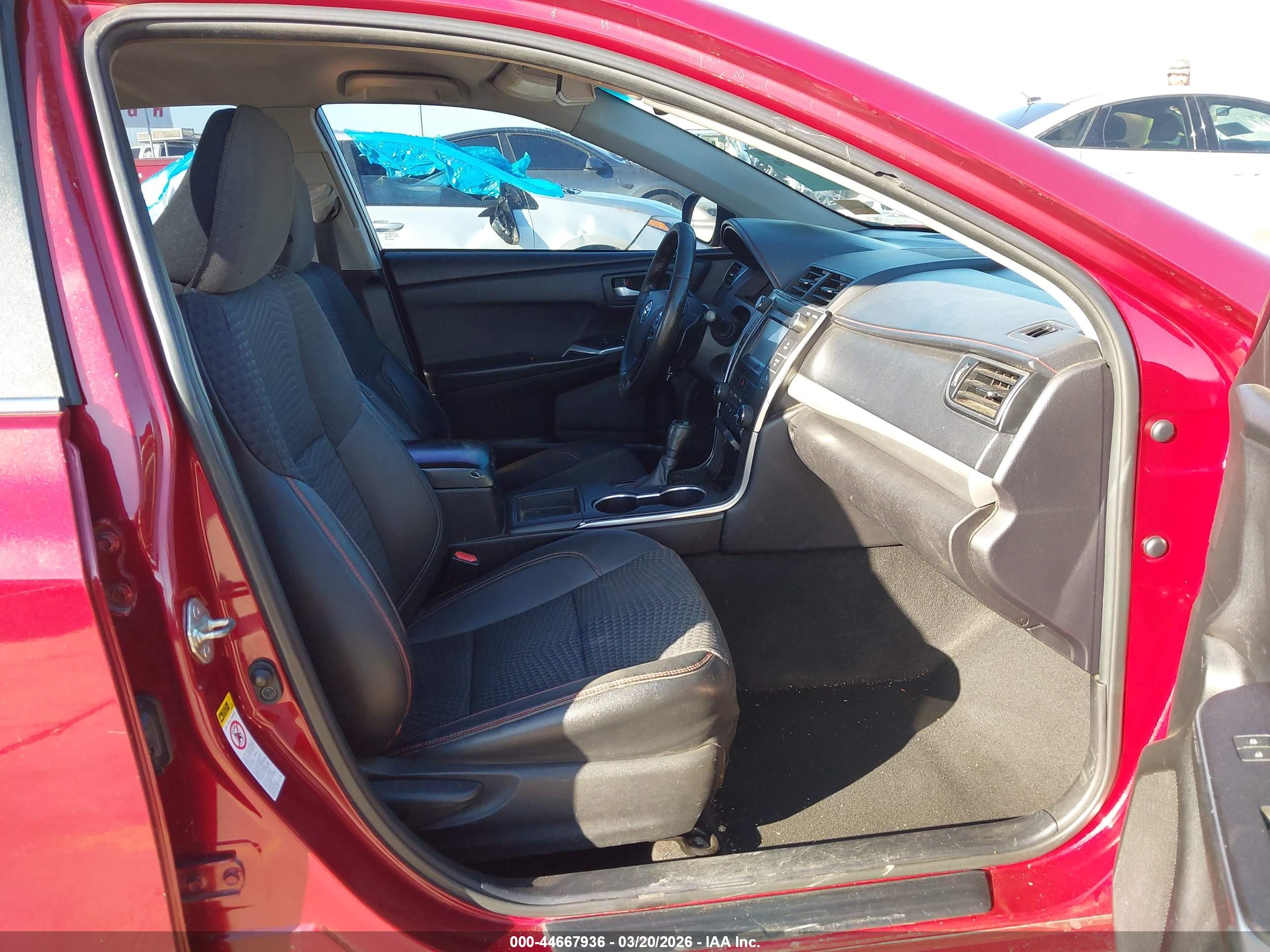 TOYOTA CAMRY image 5