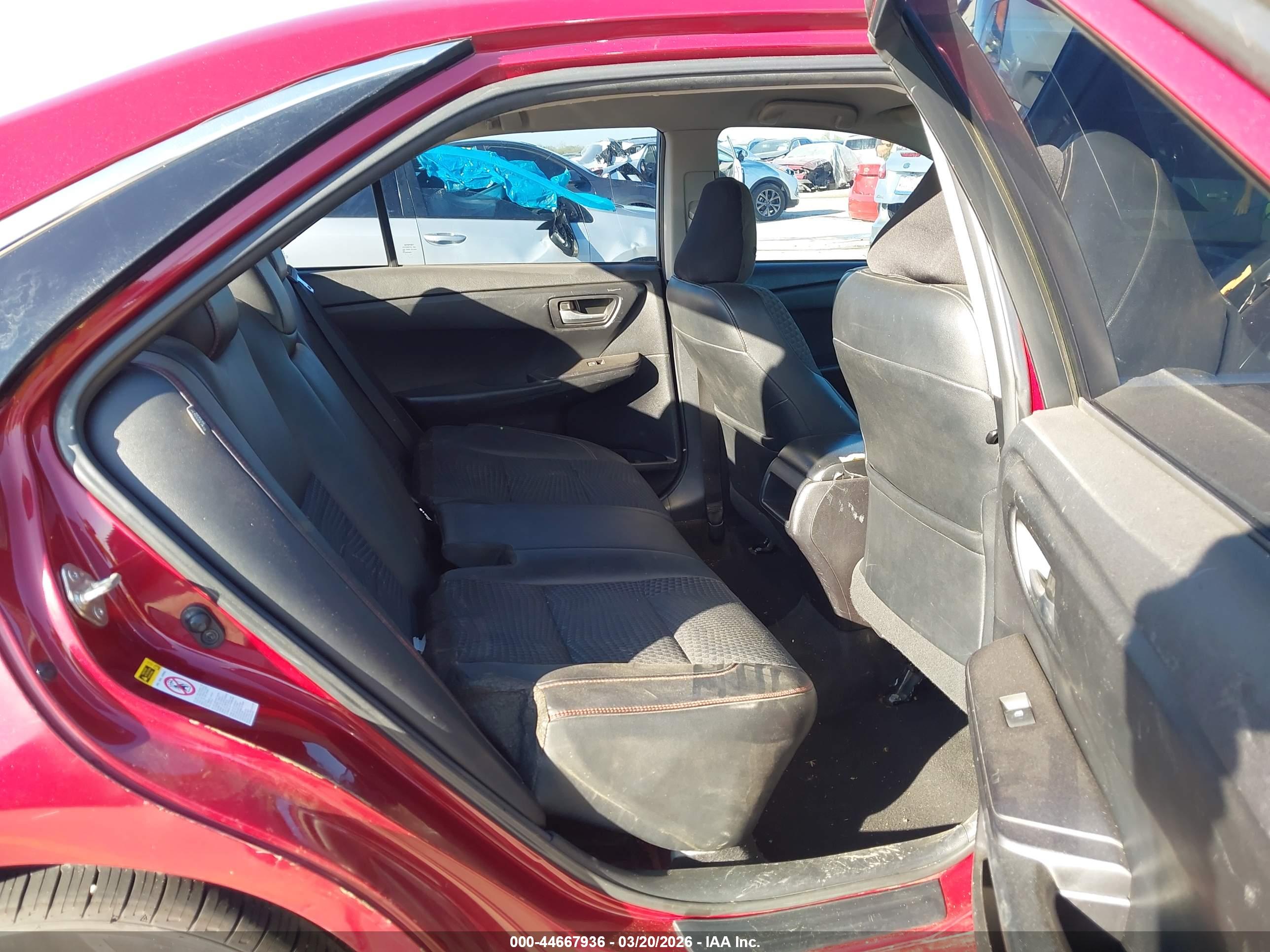 TOYOTA CAMRY image 8