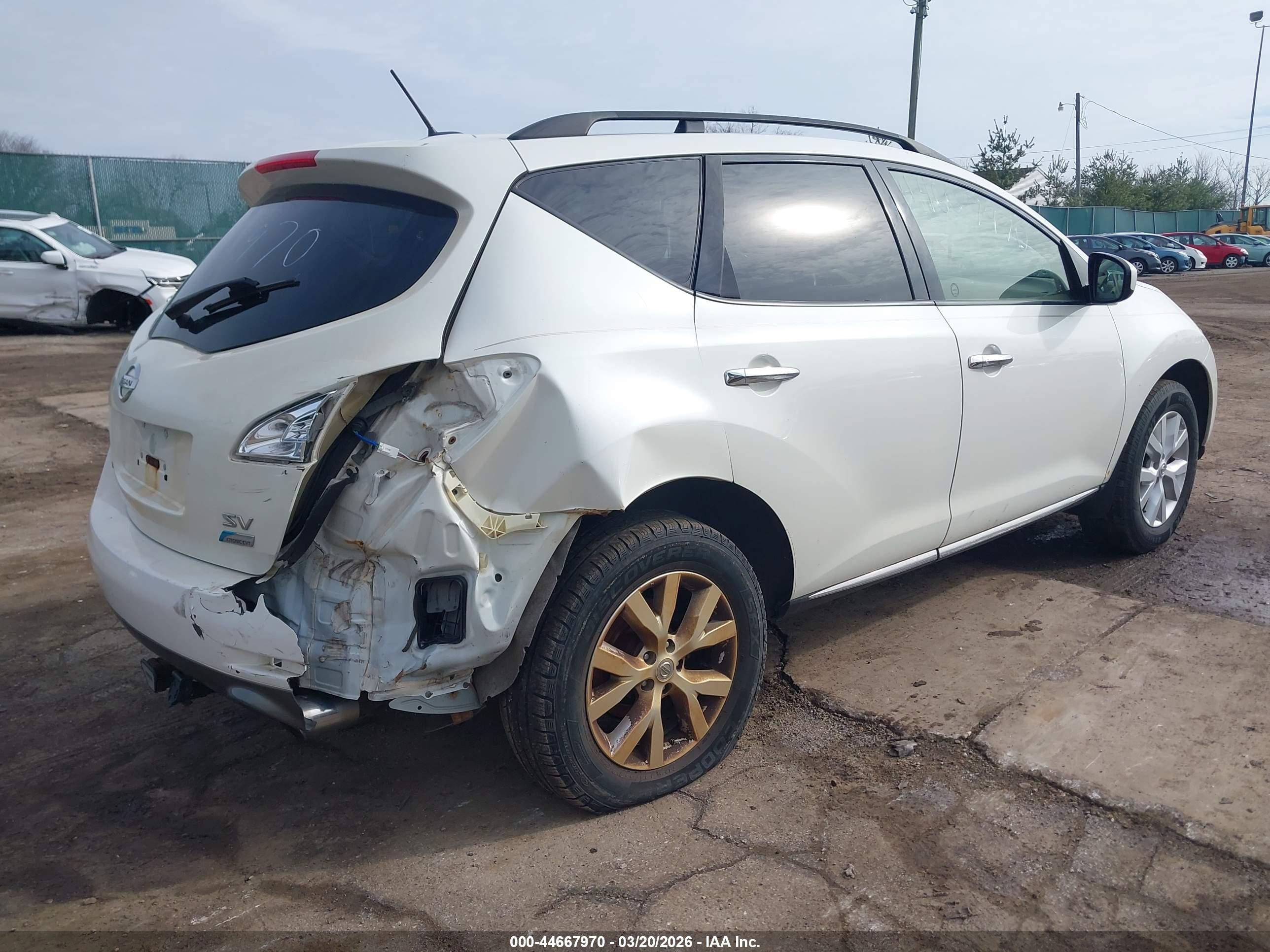 NISSAN MURANO image 4