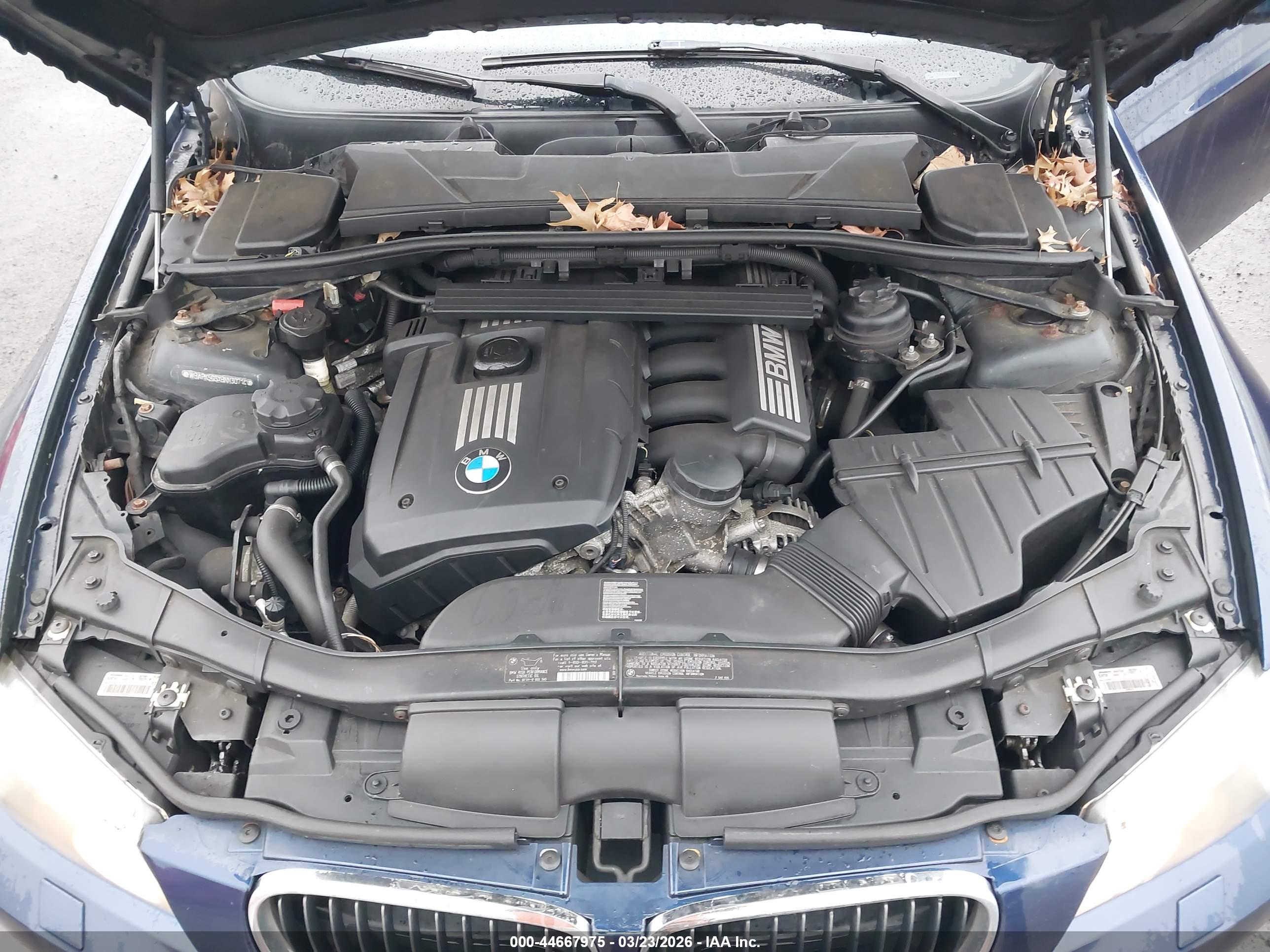 BMW 328I image 10