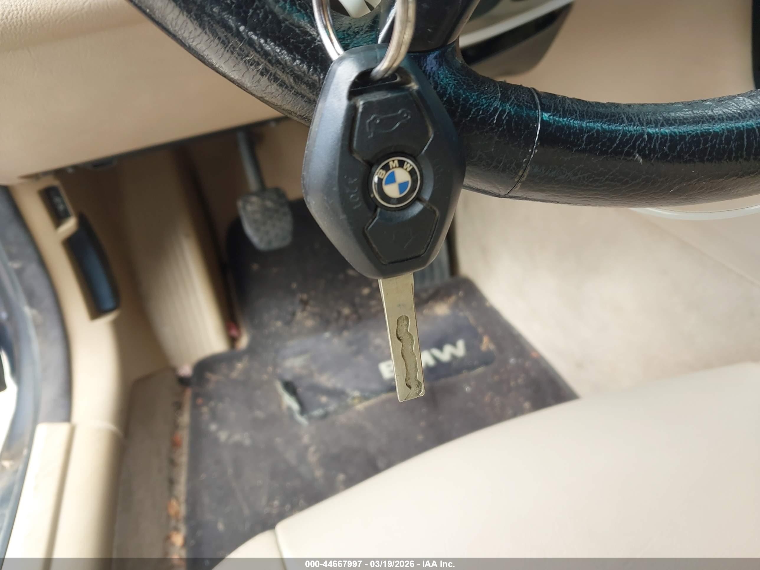 BMW 325CI image 11
