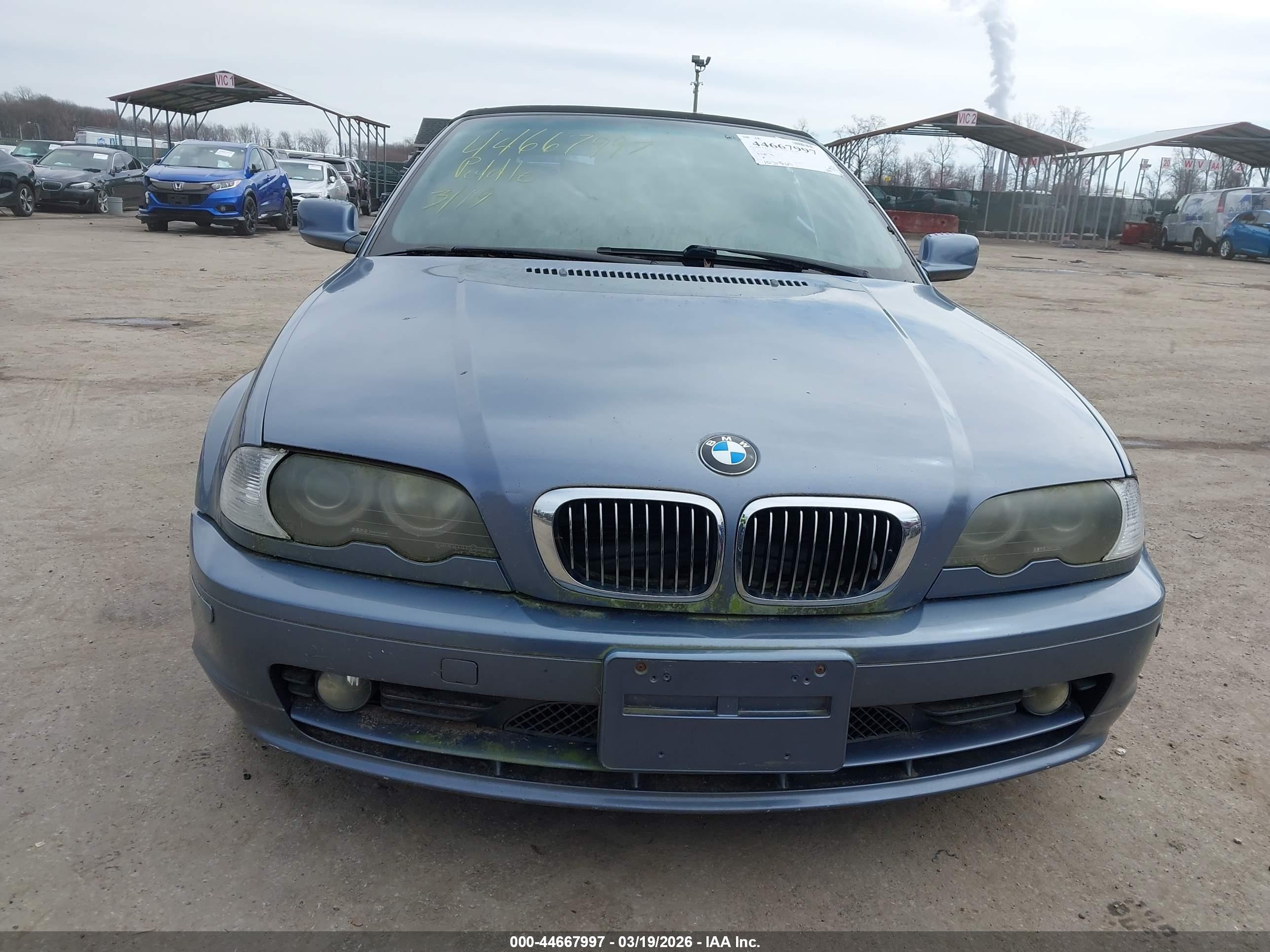 BMW 325CI image 6