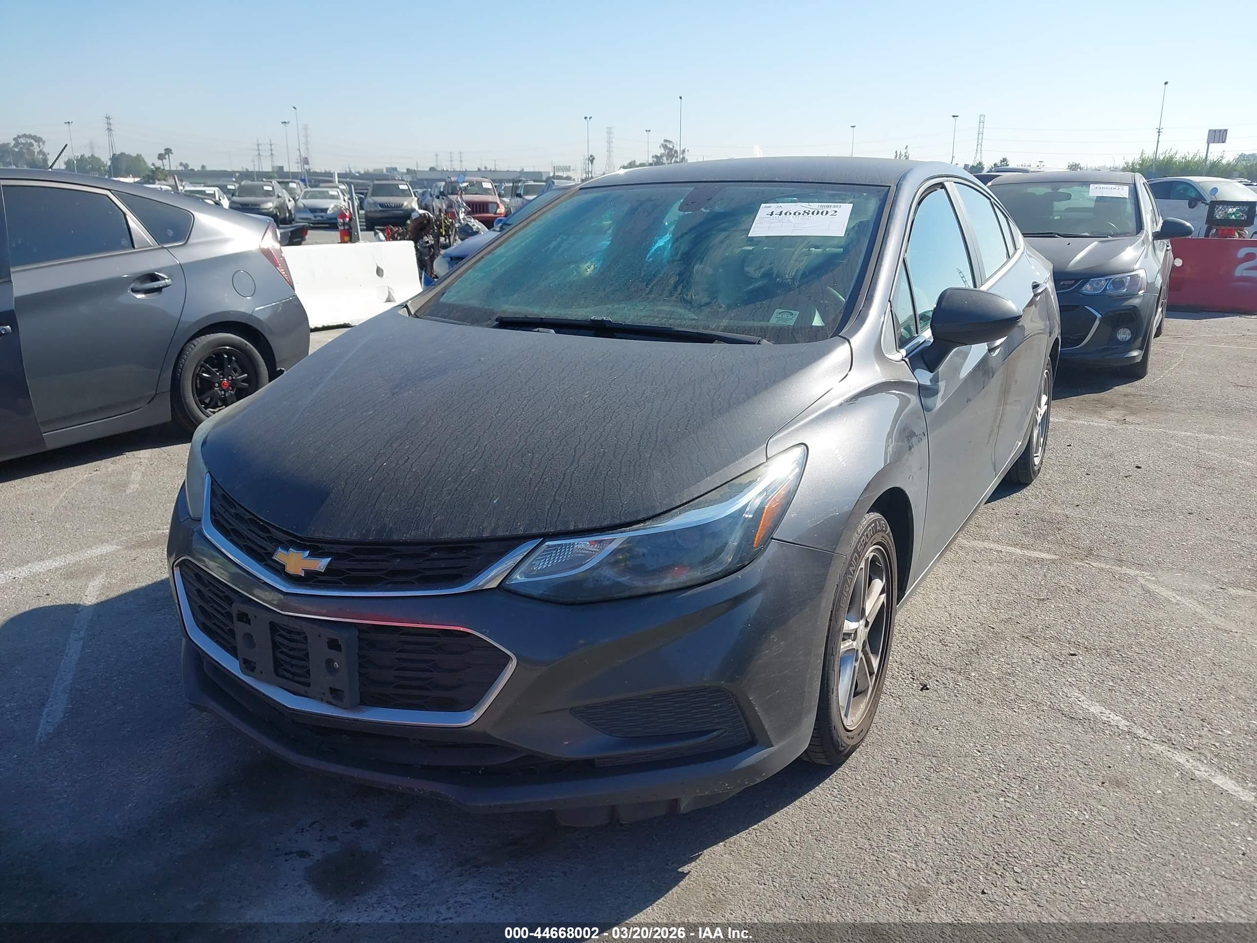 CHEVROLET CRUZE image 2