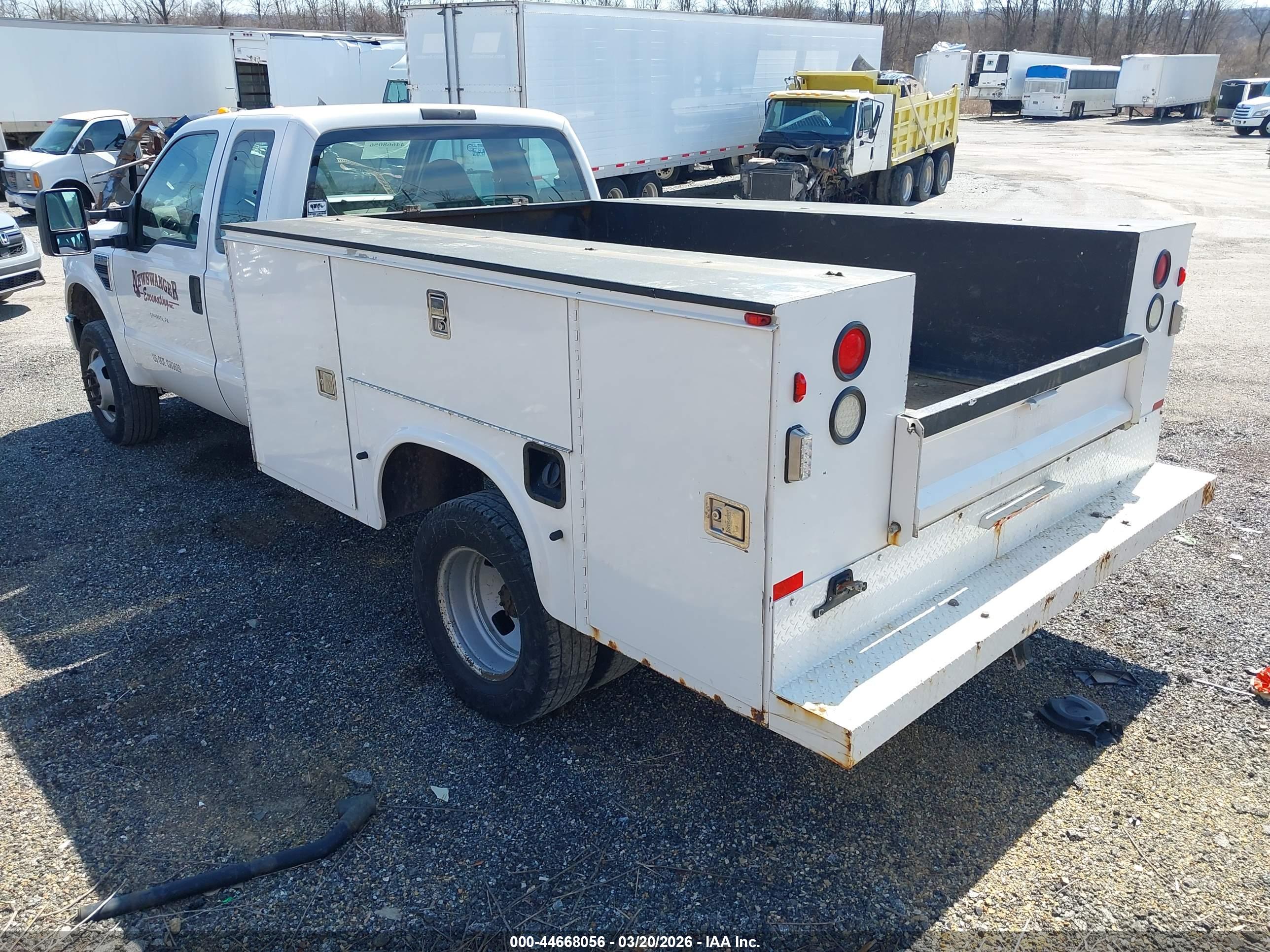 FORD F-350 image 3