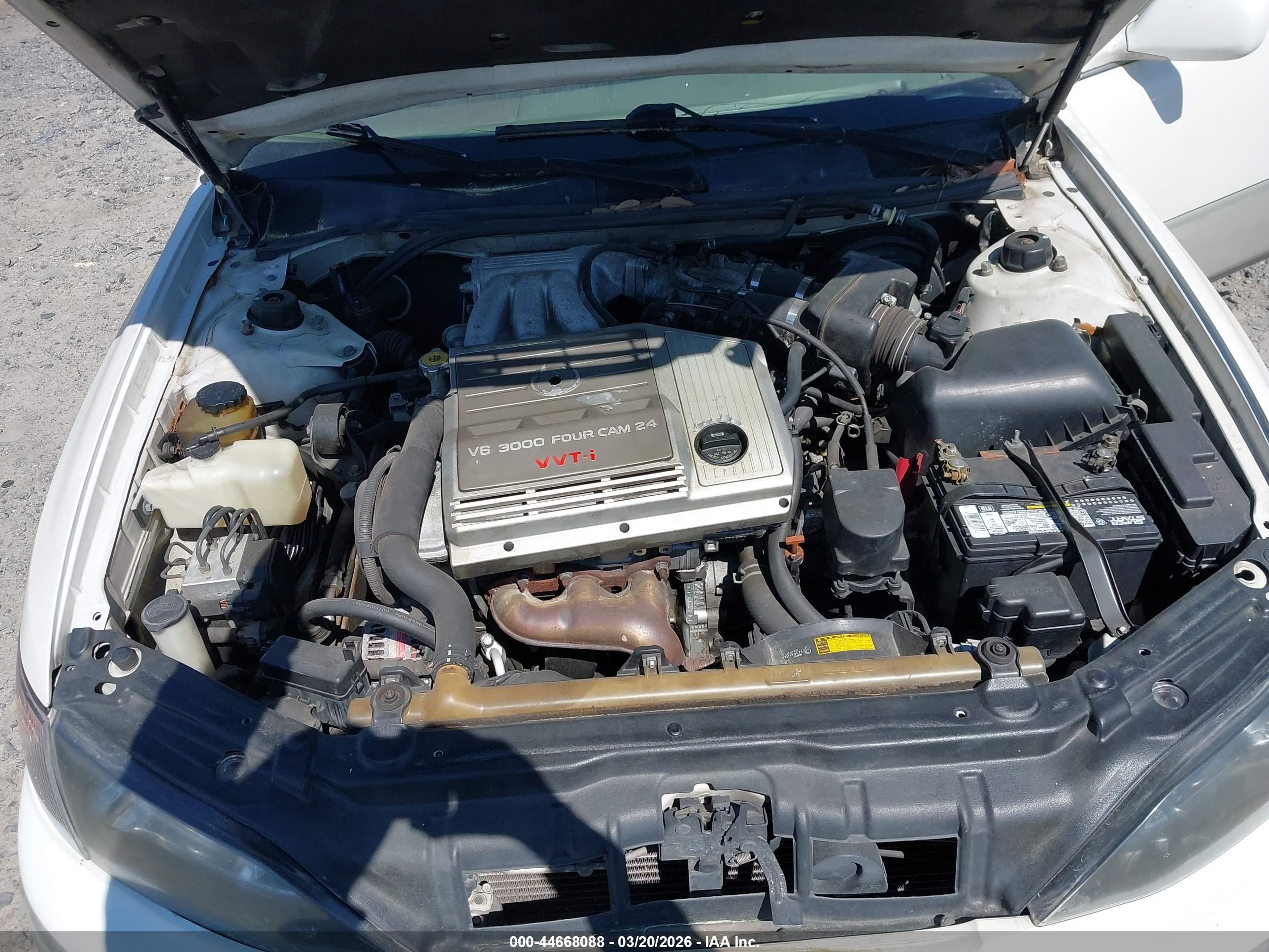 LEXUS ES image 10