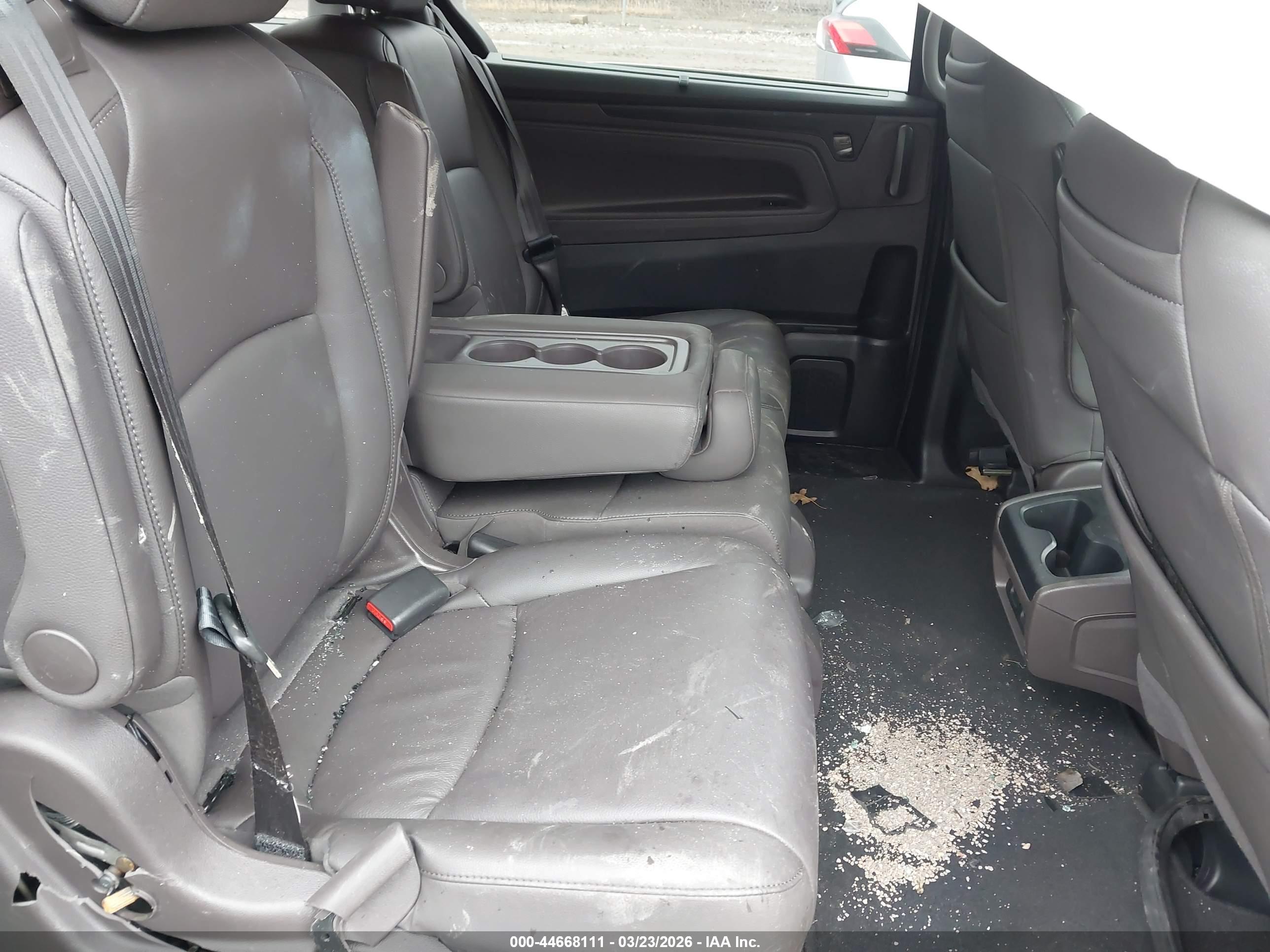 HONDA ODYSSEY image 8