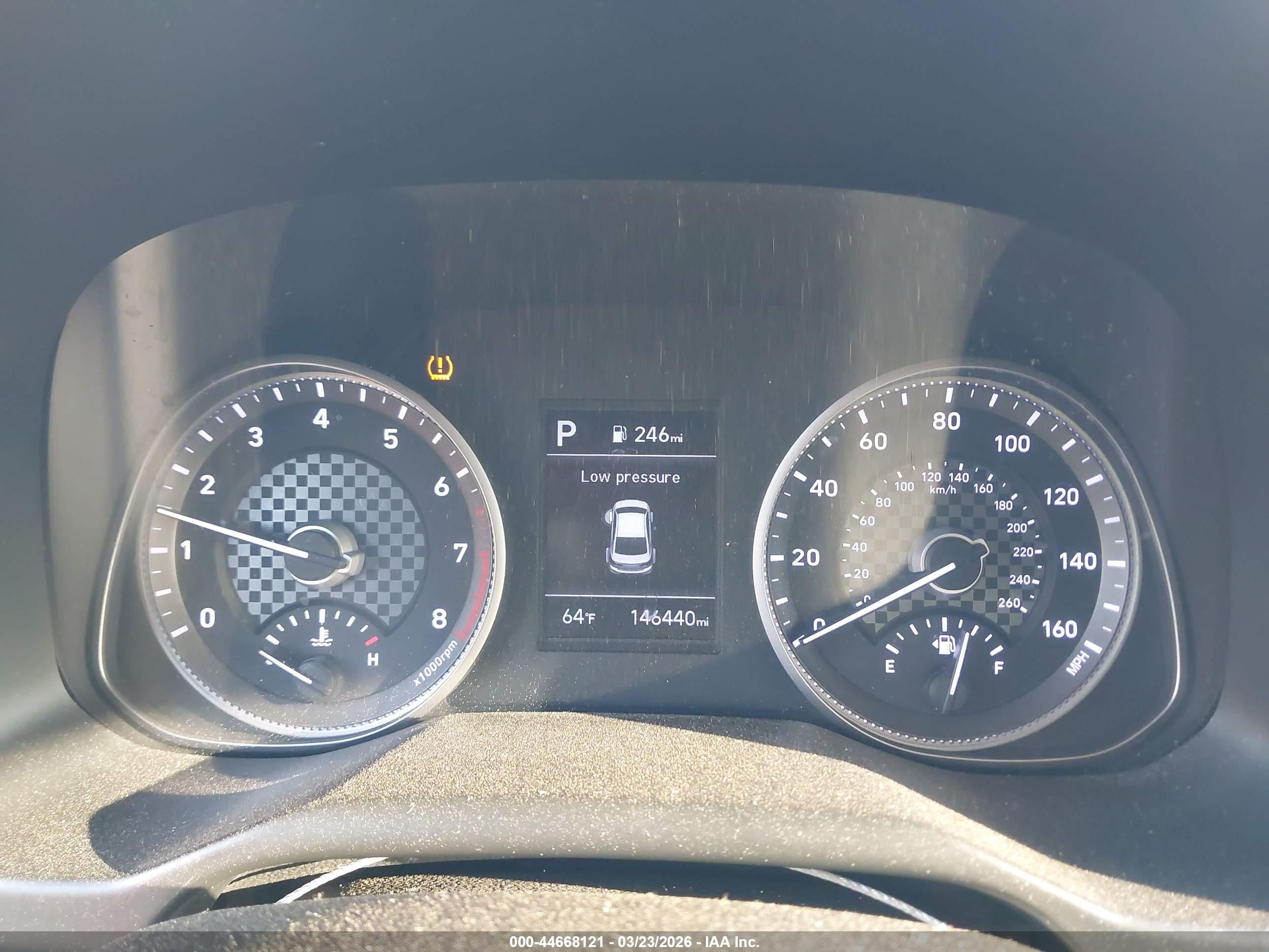 HYUNDAI ELANTRA image 7