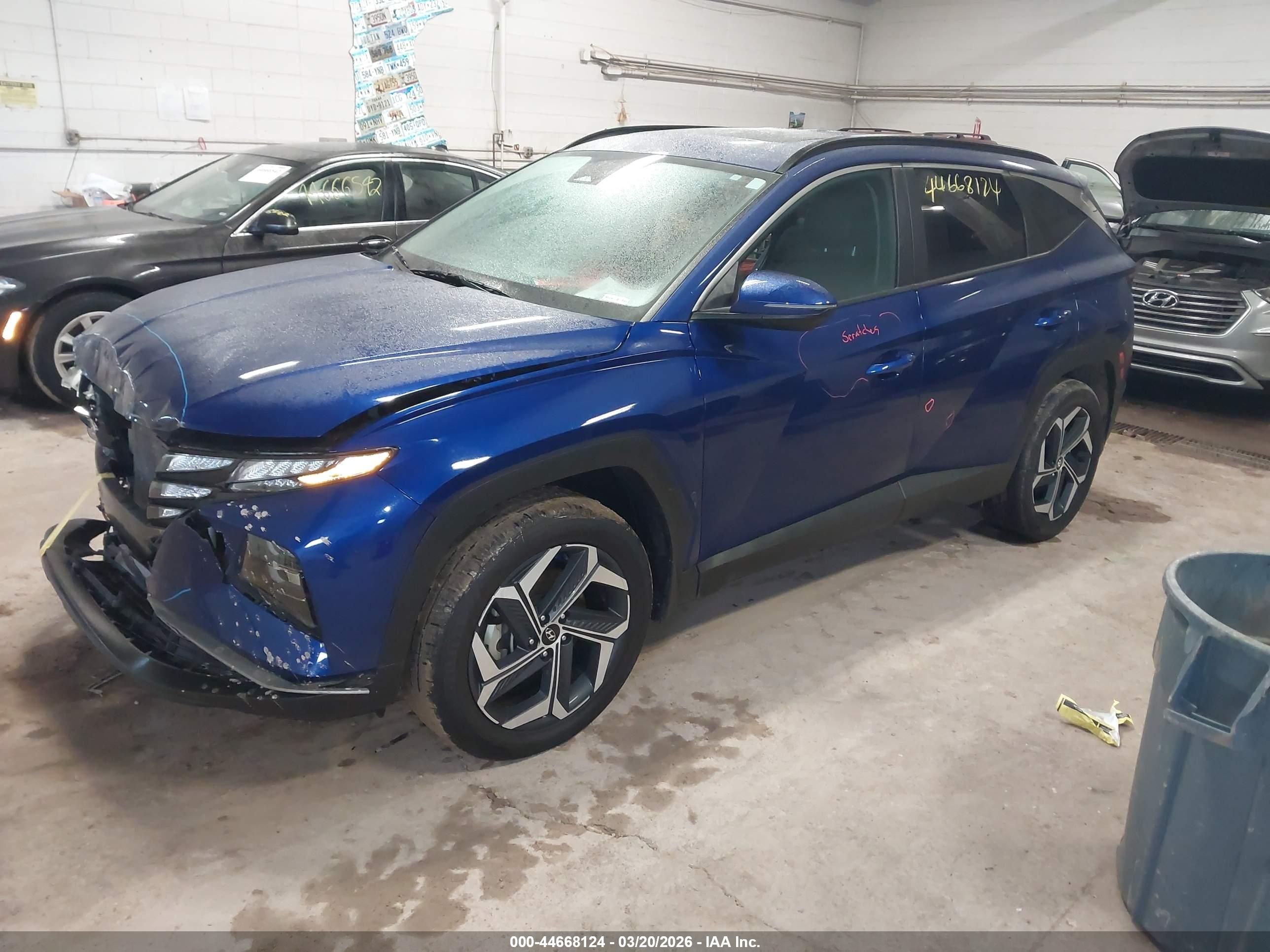 HYUNDAI TUCSON image 2