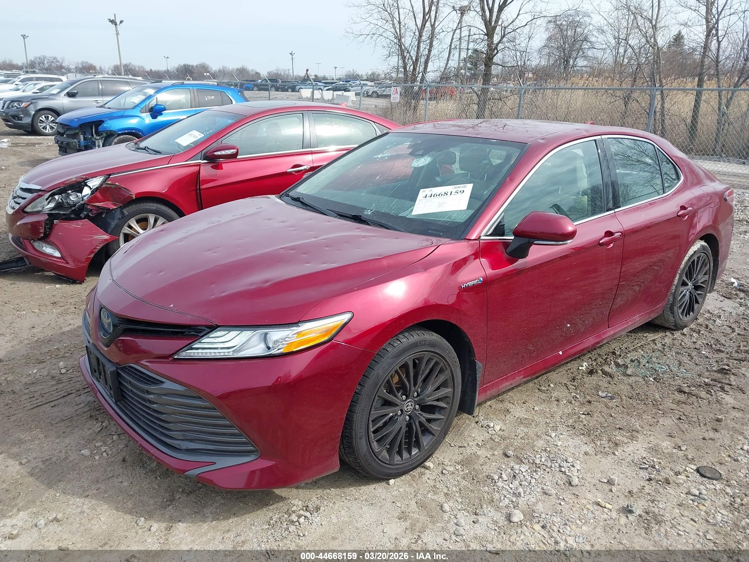 TOYOTA CAMRY image 2