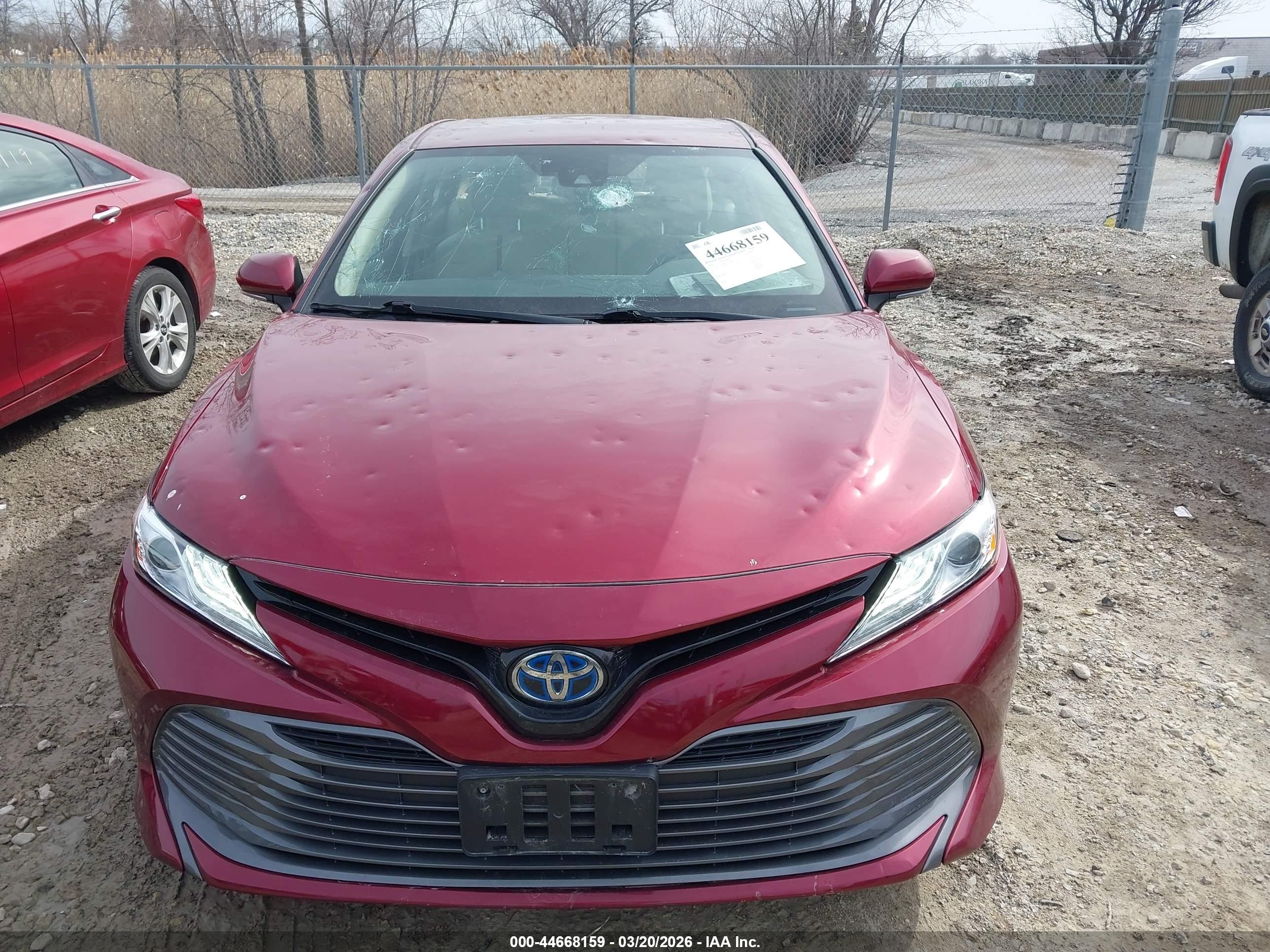TOYOTA CAMRY image 6