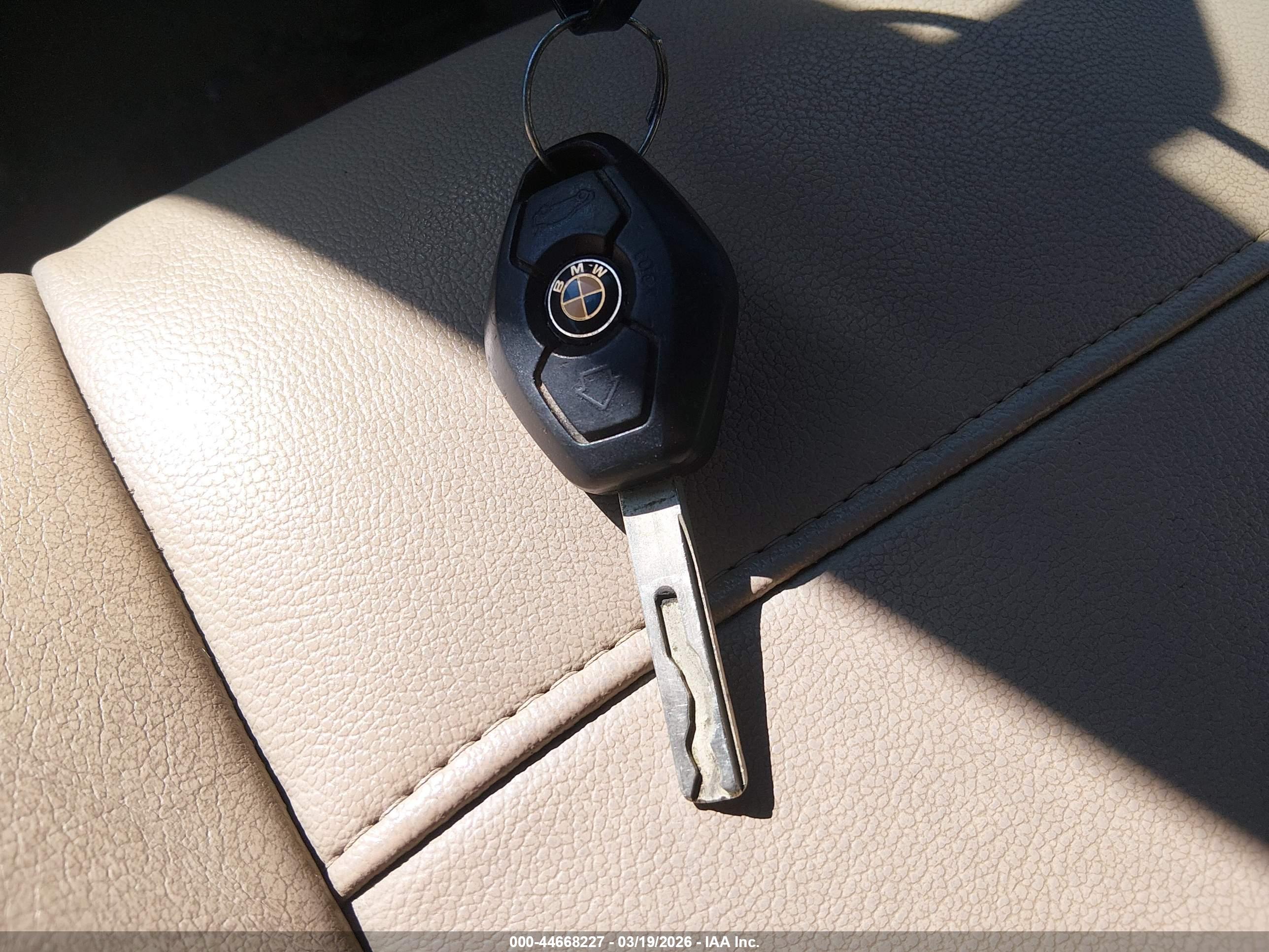 BMW 325CI image 11