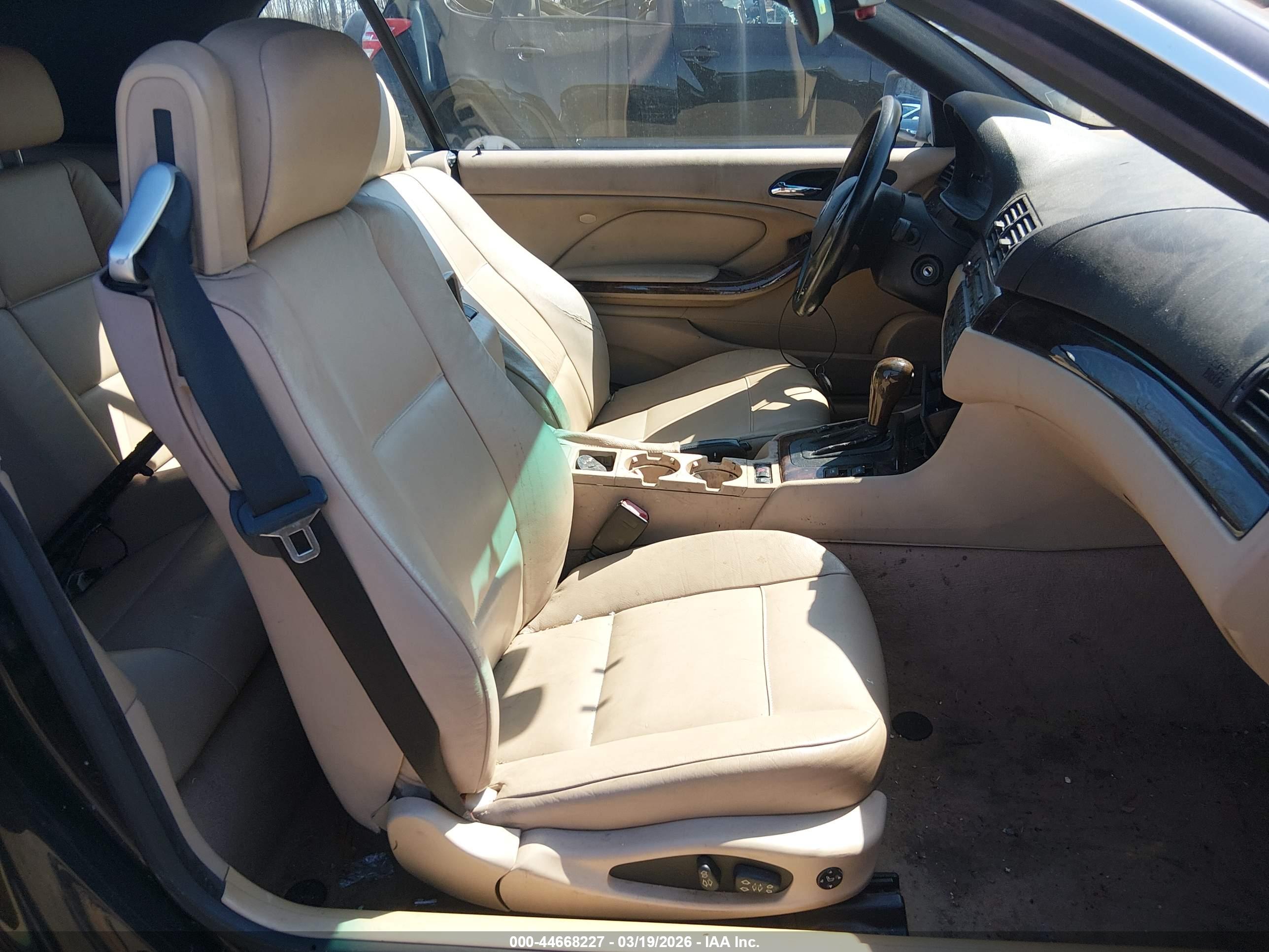 BMW 325CI image 5