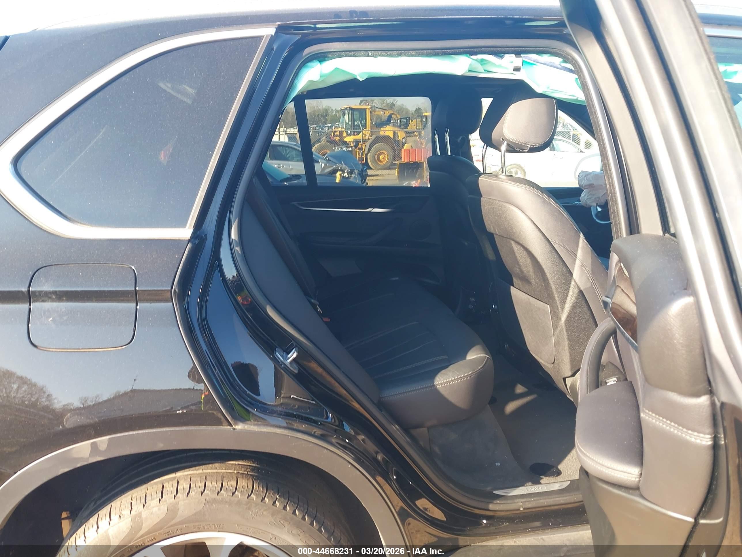 BMW X5 image 8