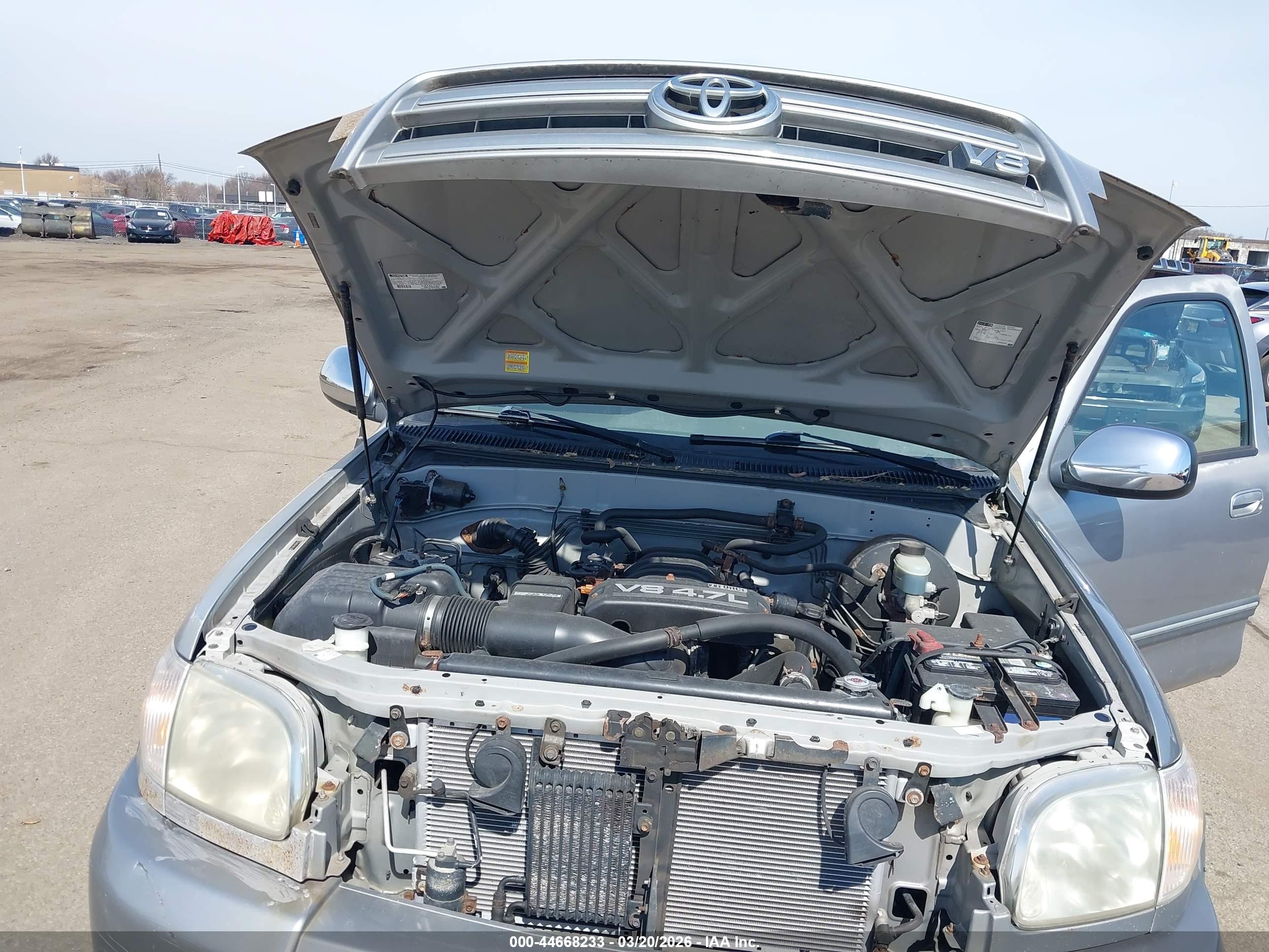 TOYOTA TUNDRA image 10
