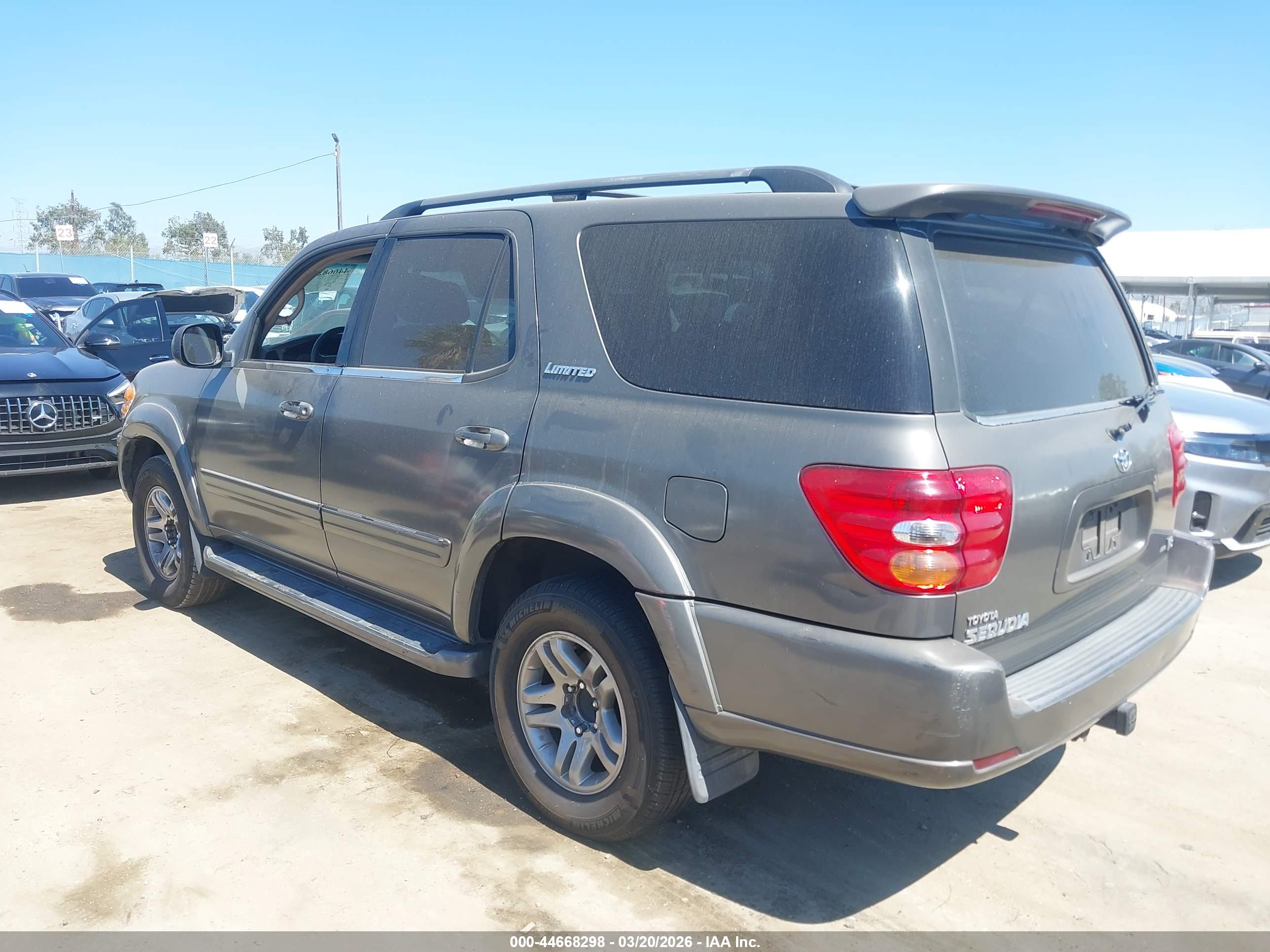 TOYOTA SEQUOIA image 3