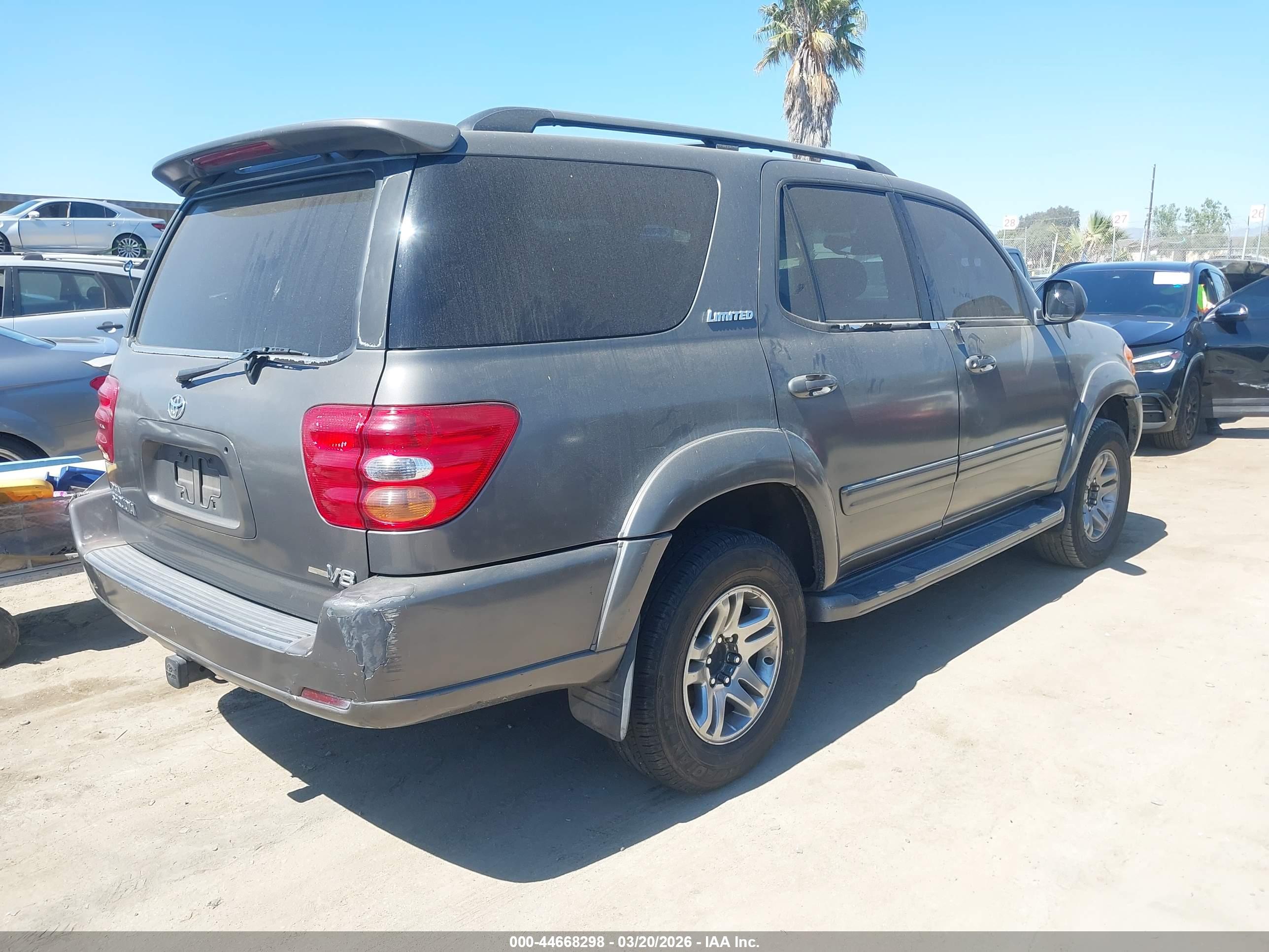 TOYOTA SEQUOIA image 4