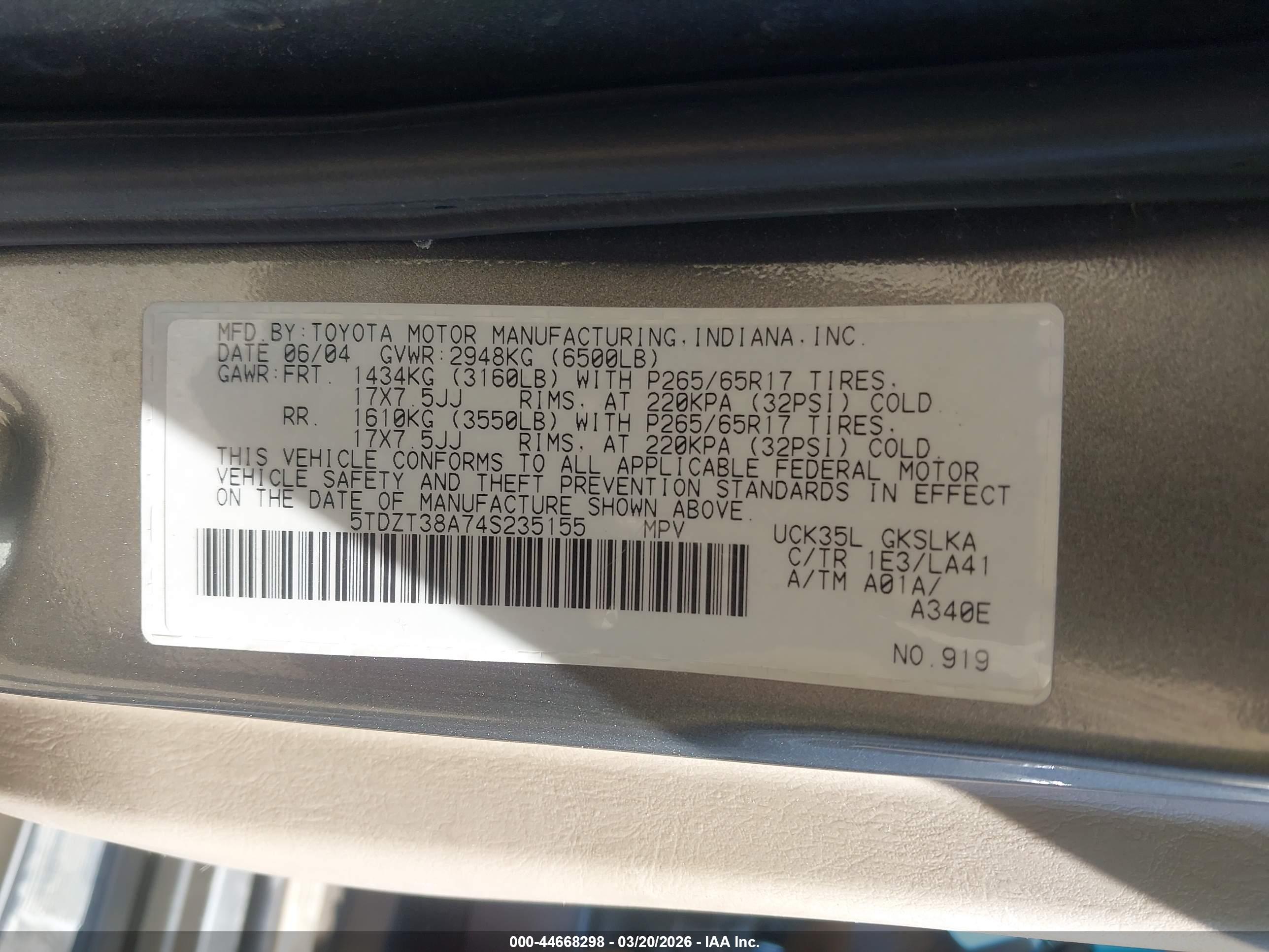 TOYOTA SEQUOIA image 9