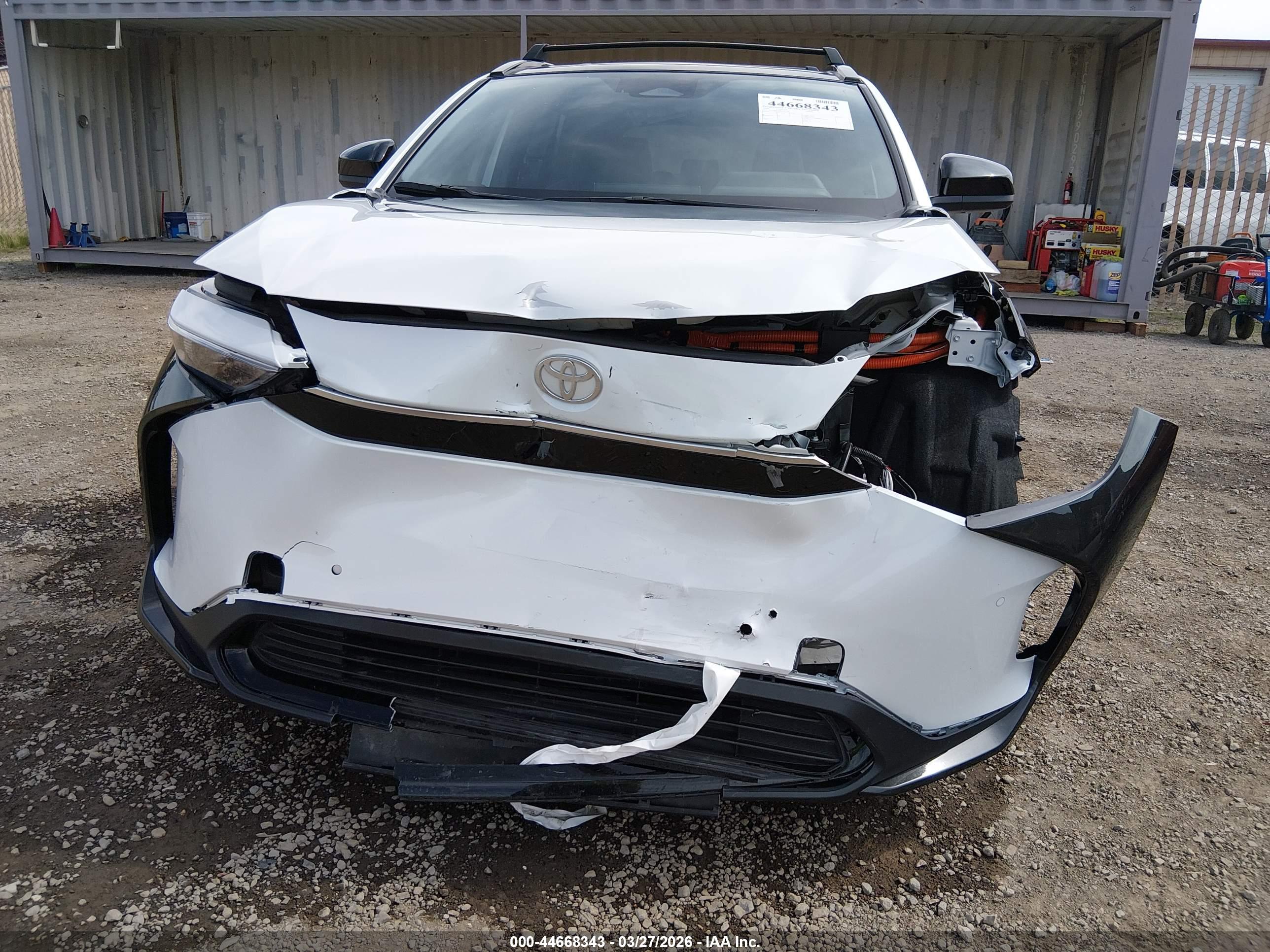 TOYOTA BZ4X image 6