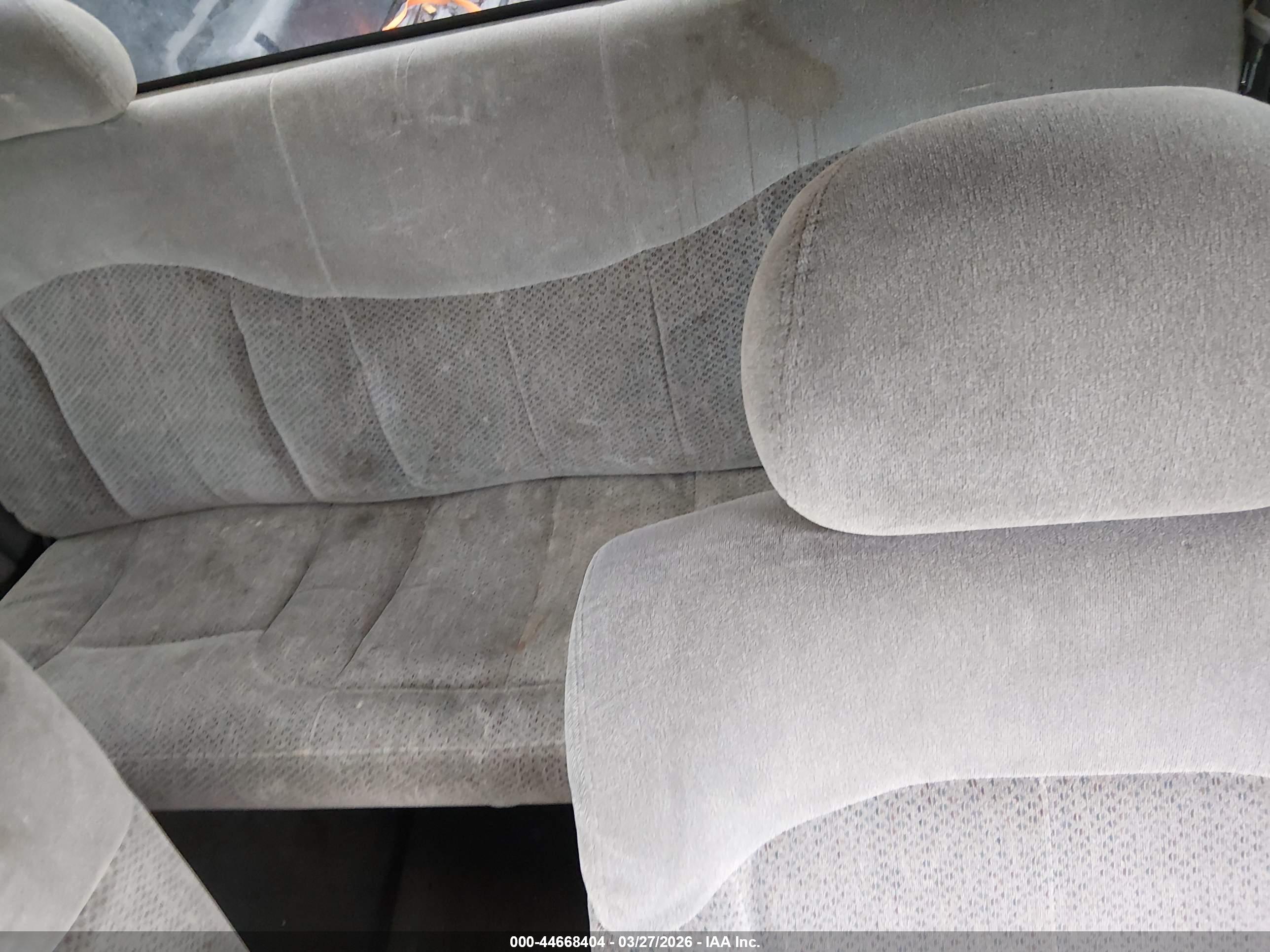 CHEVROLET SILVERADO image 8