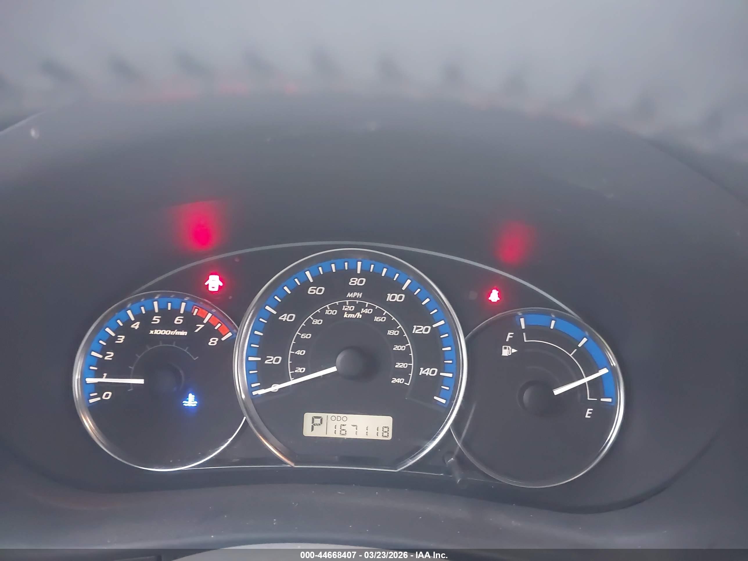 SUBARU FORESTER image 7