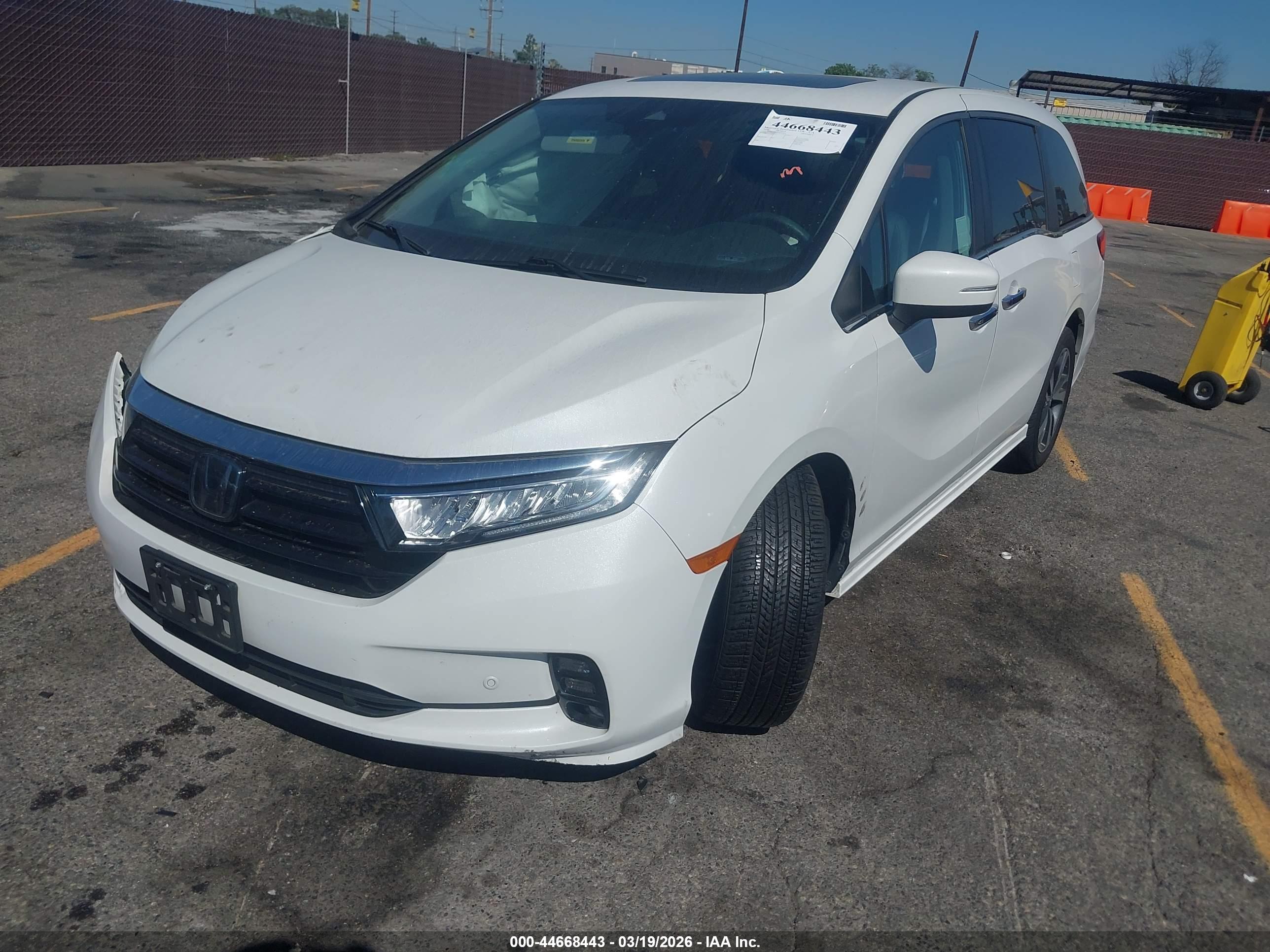 HONDA ODYSSEY image 2