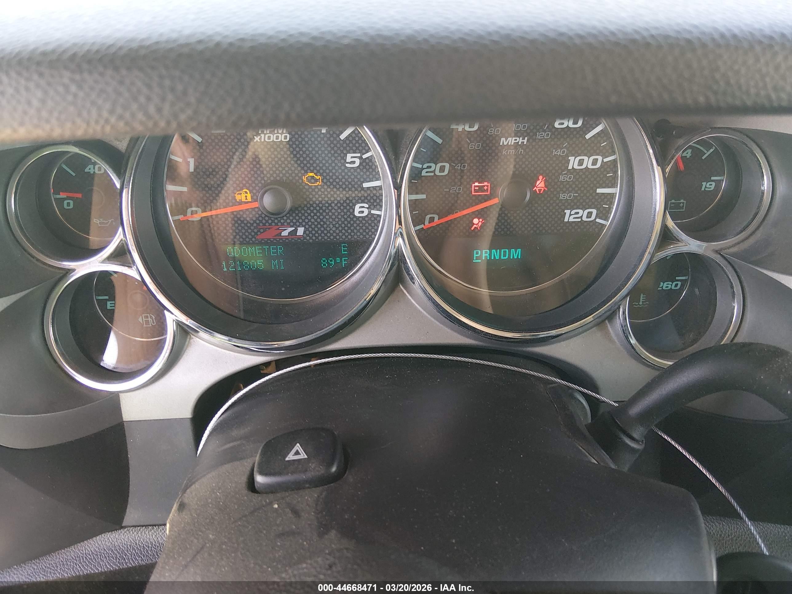 CHEVROLET SILVERADO image 7
