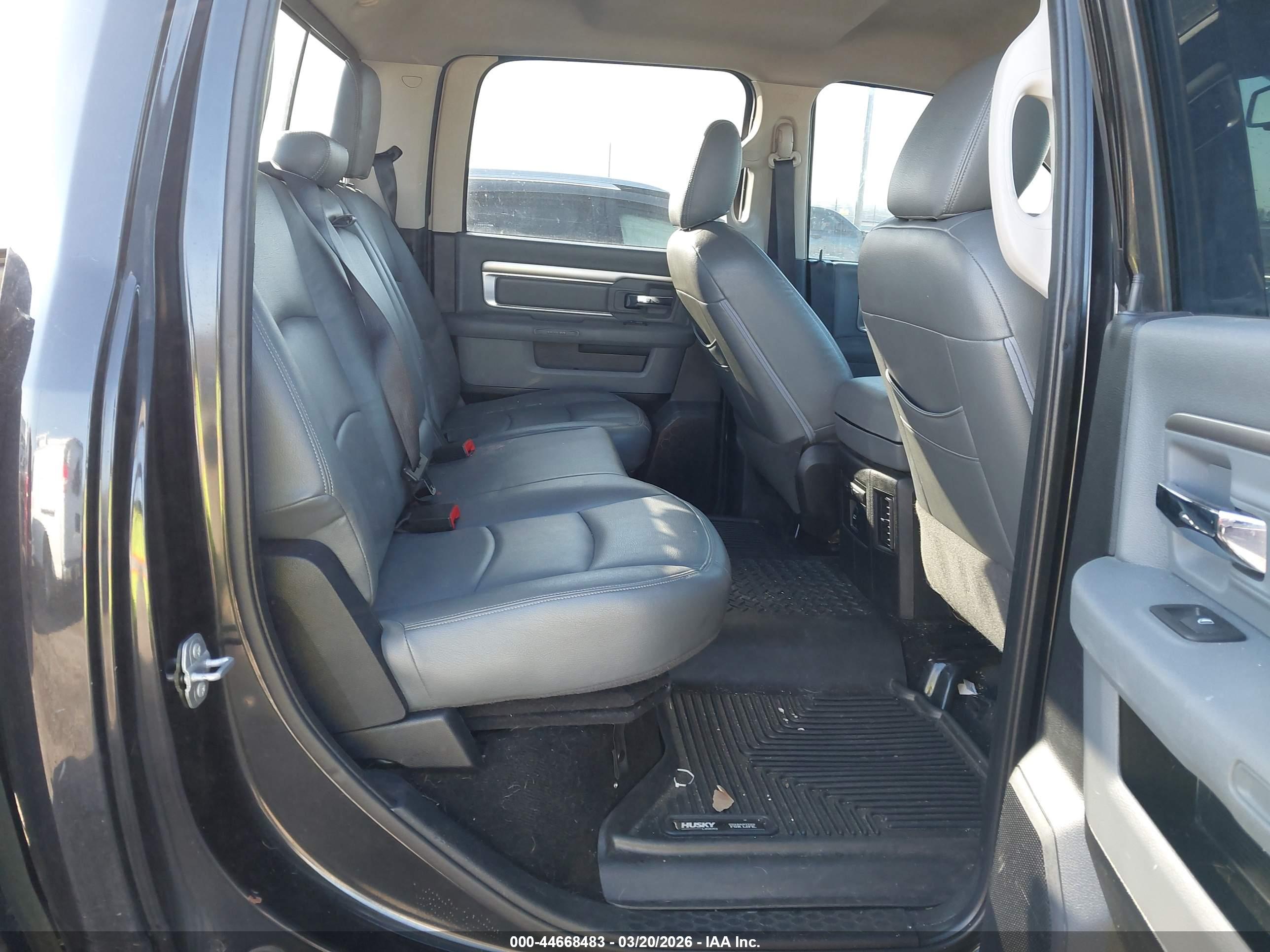 RAM 1500 image 8