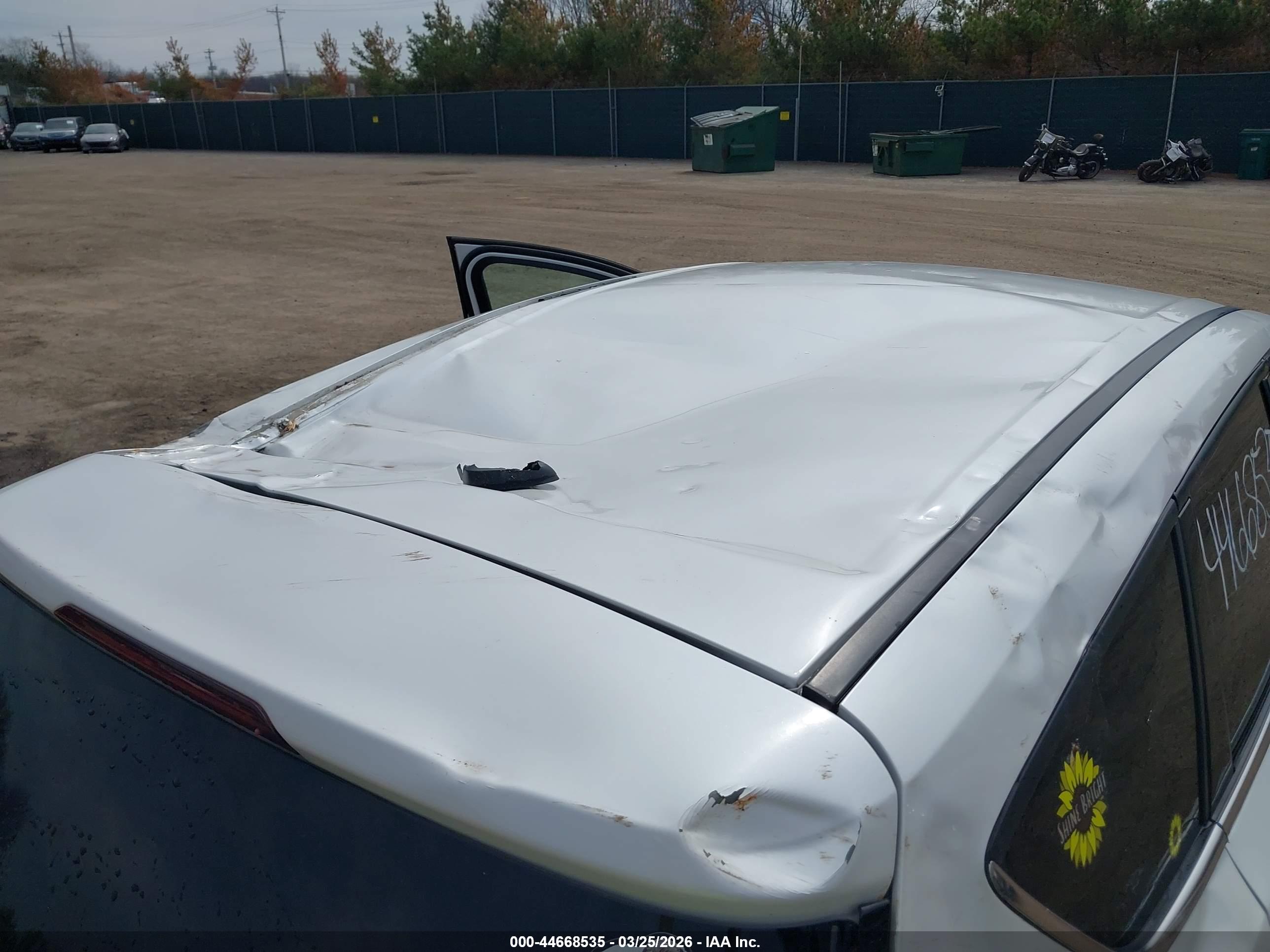 FORD ESCAPE image 6