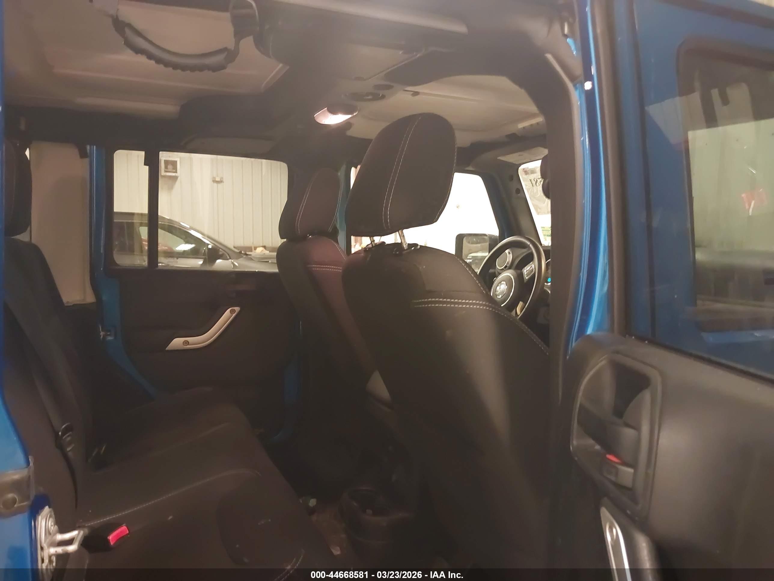 JEEP WRANGLER image 8