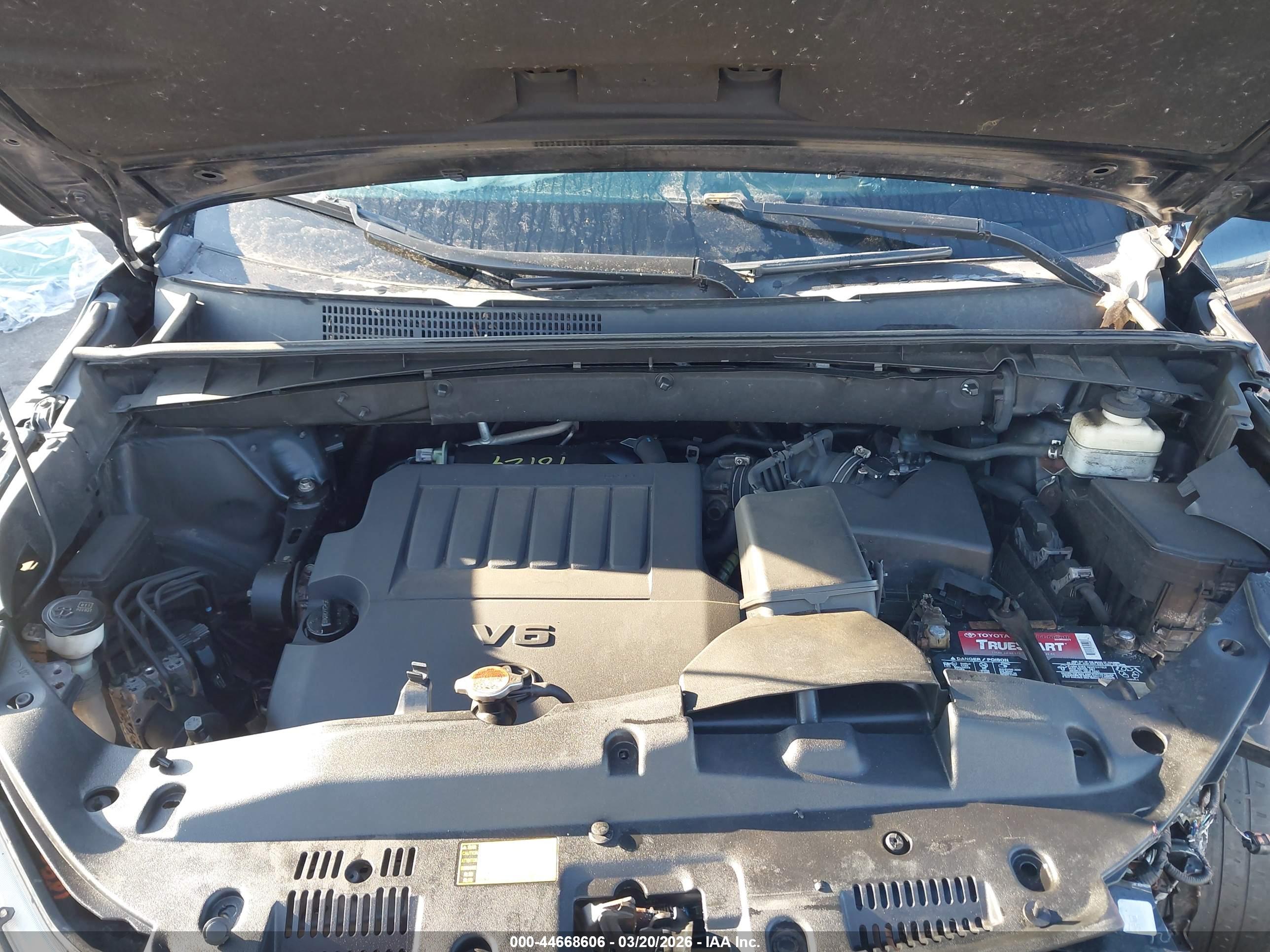 TOYOTA HIGHLANDER image 10