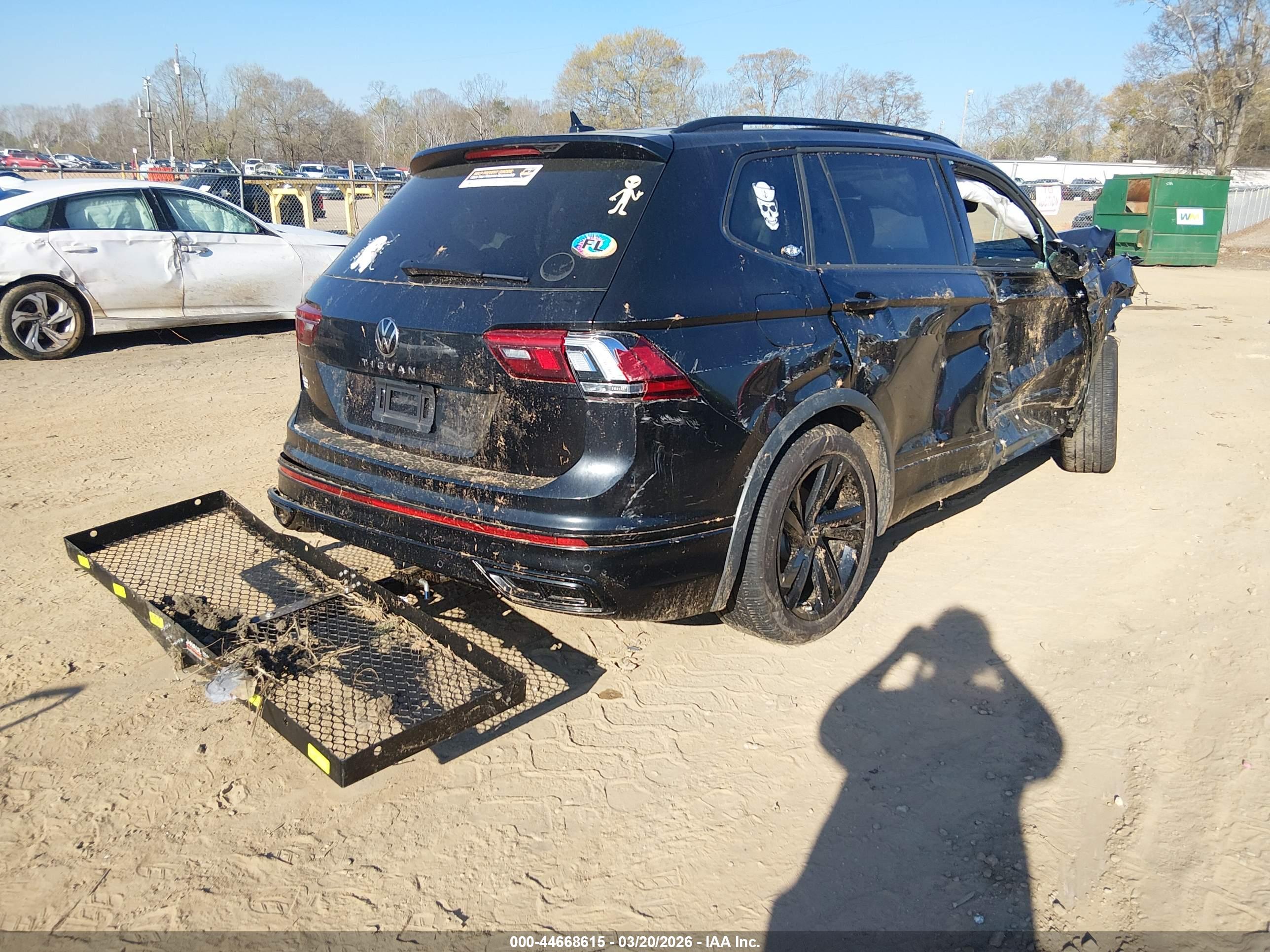 VOLKSWAGEN TIGUAN image 4